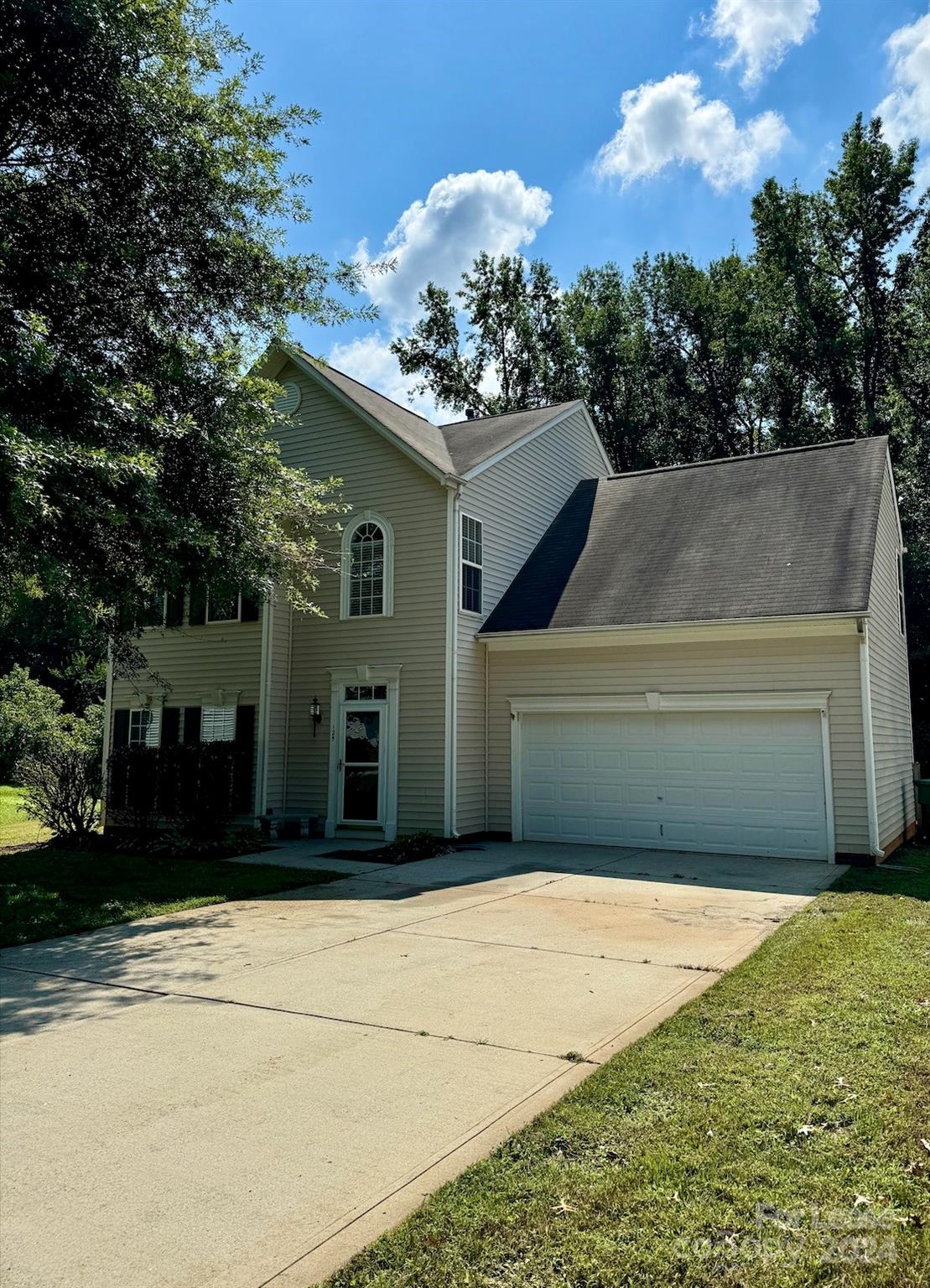 Property image 1 at 125 Chelsea Court, Mount Holly, NC 28120