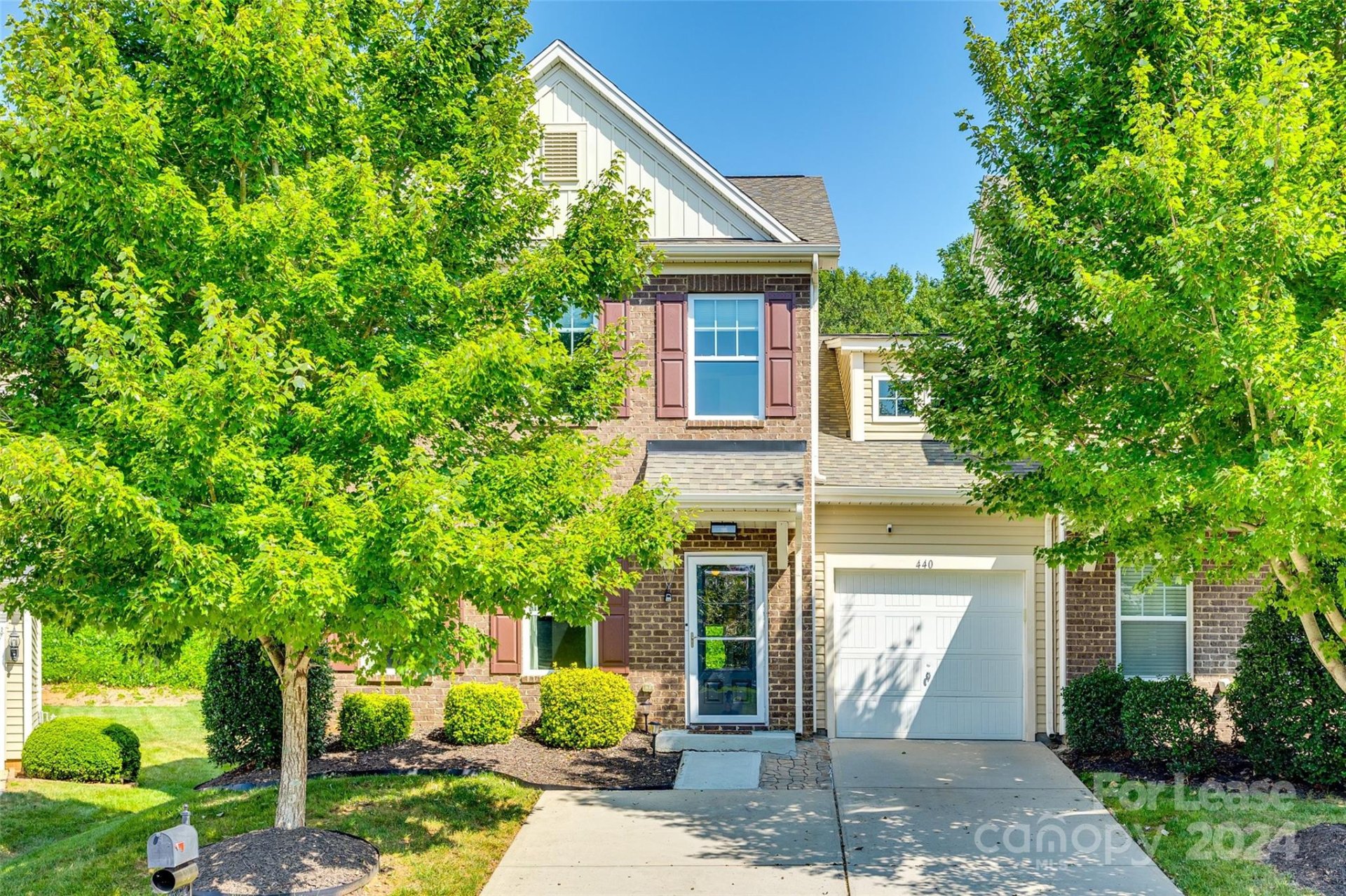 440 Battery Circle