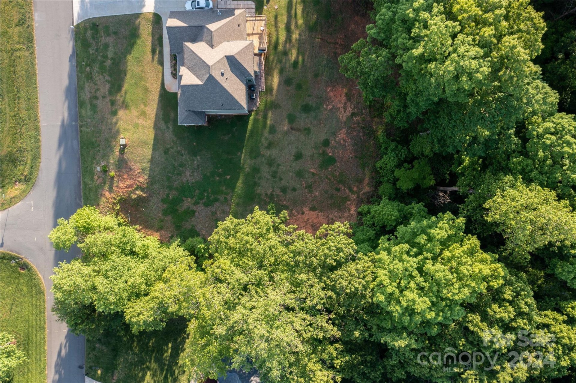 8900 Fultram Lane