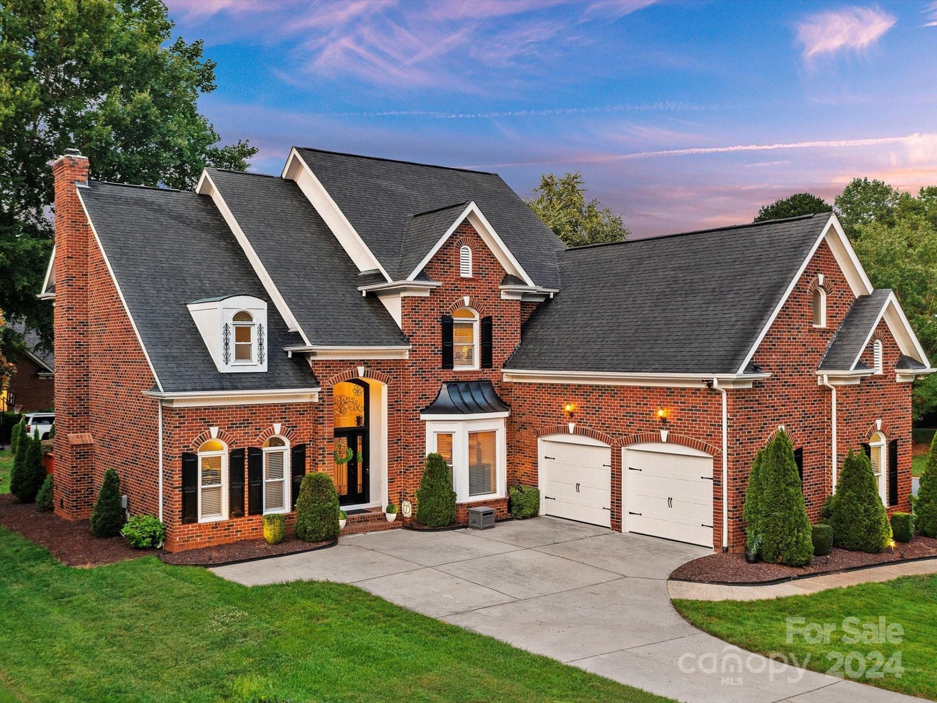 Property image 1 at 8611 Excalibur Way, Huntersville, NC 28078