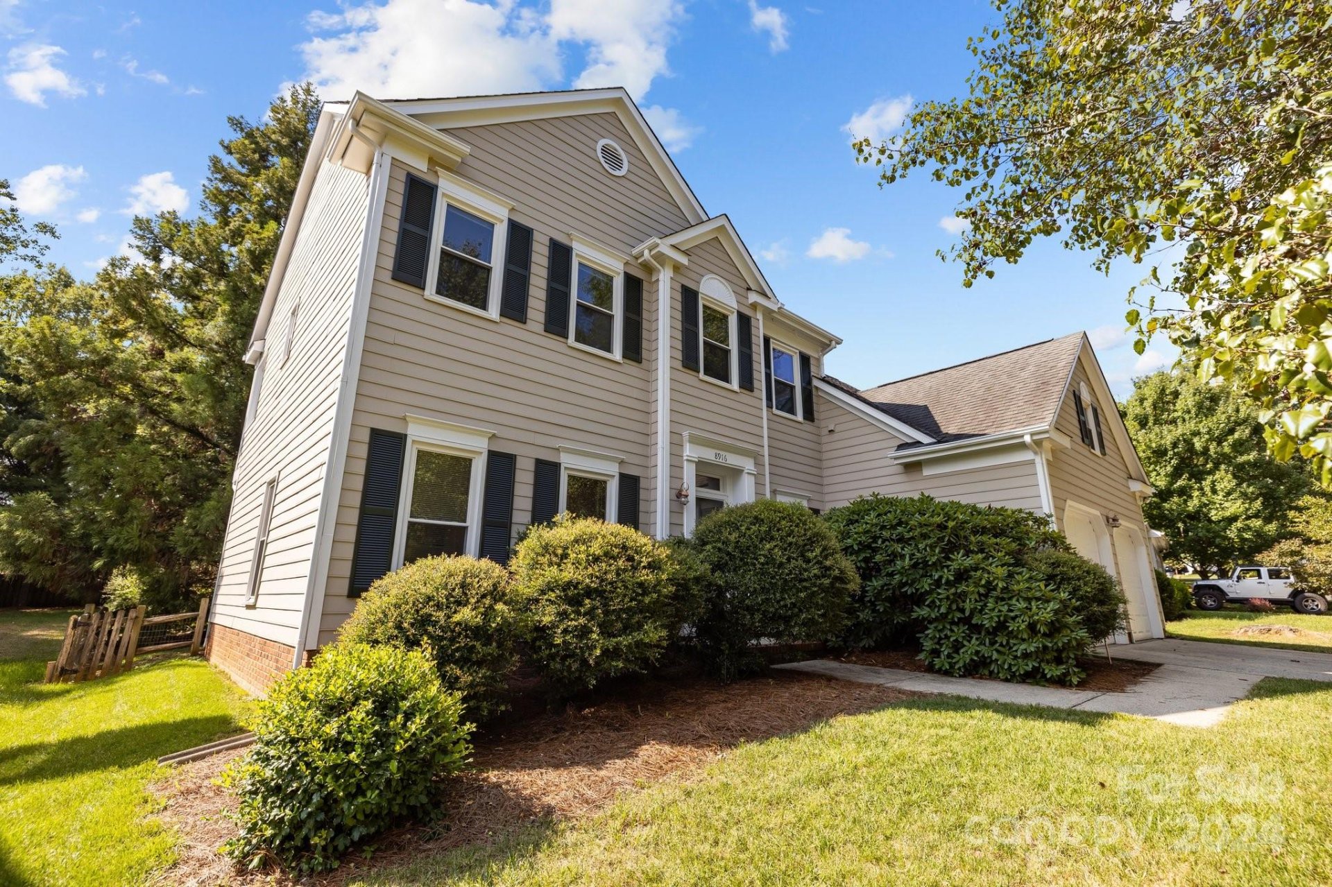 Property image 1 at 8916 Castlebay Drive, Charlotte, NC 28277