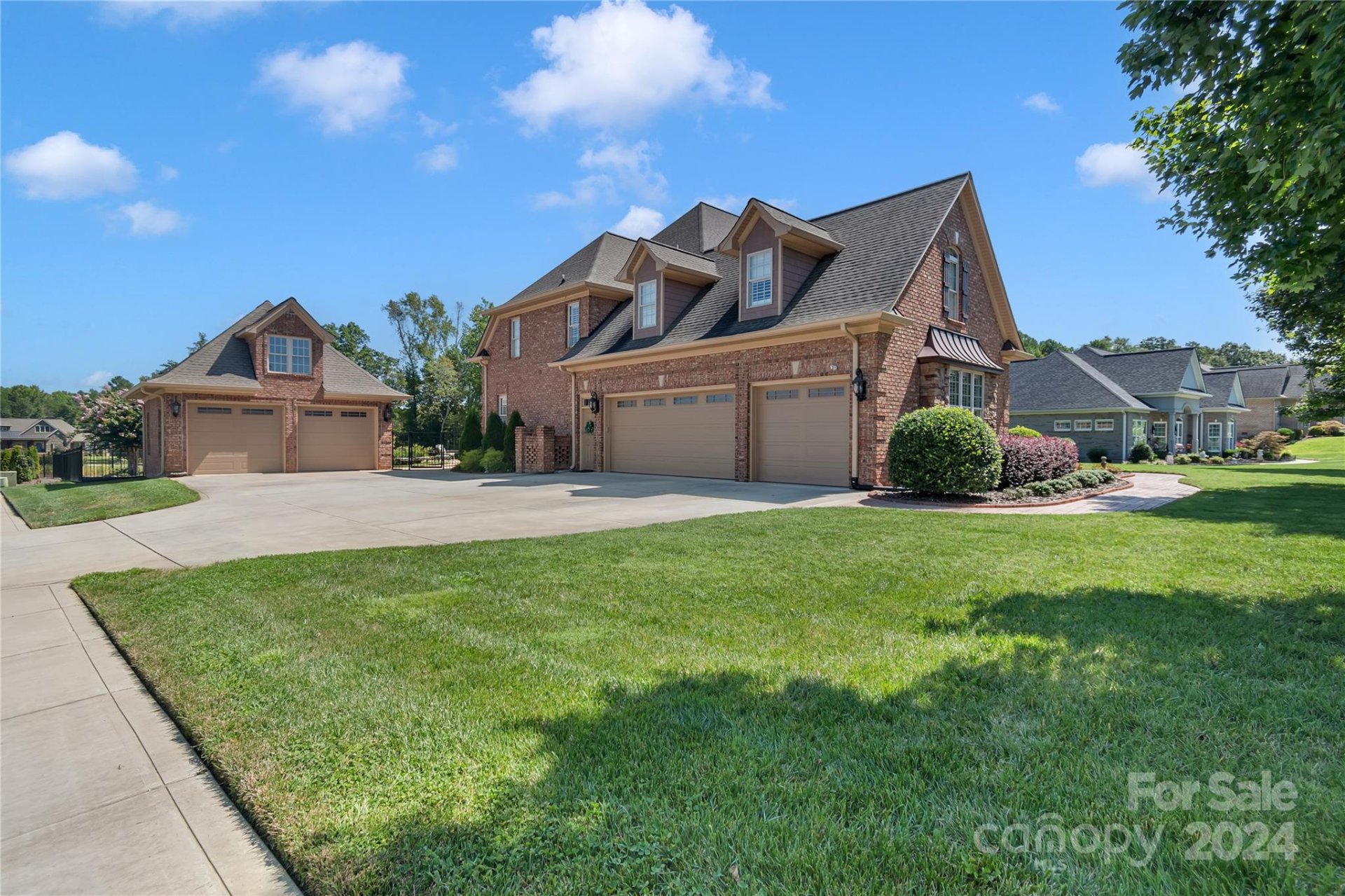 Property image 2 at 312 Wintergreen Court, Kings Mountain, NC 28086
