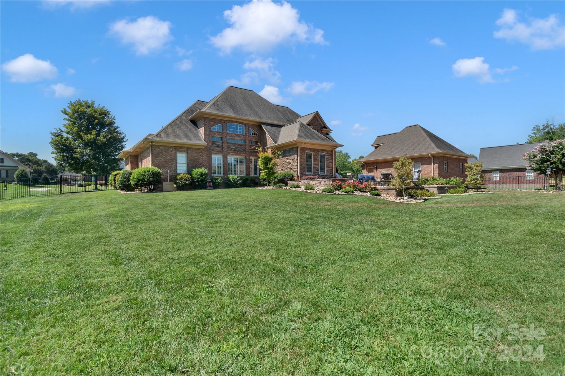 Property image 4 at 312 Wintergreen Court, Kings Mountain, NC 28086