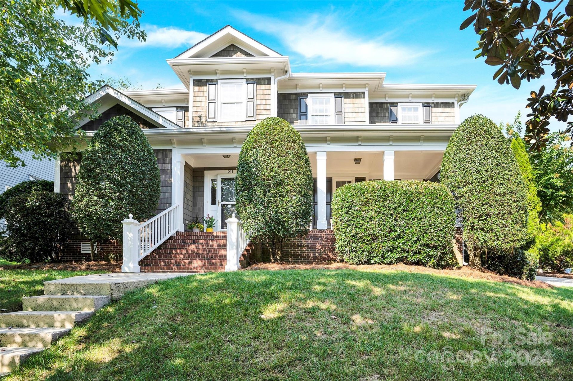 Property image 1 at 211 N Kimberly Road, Davidson, NC 28036