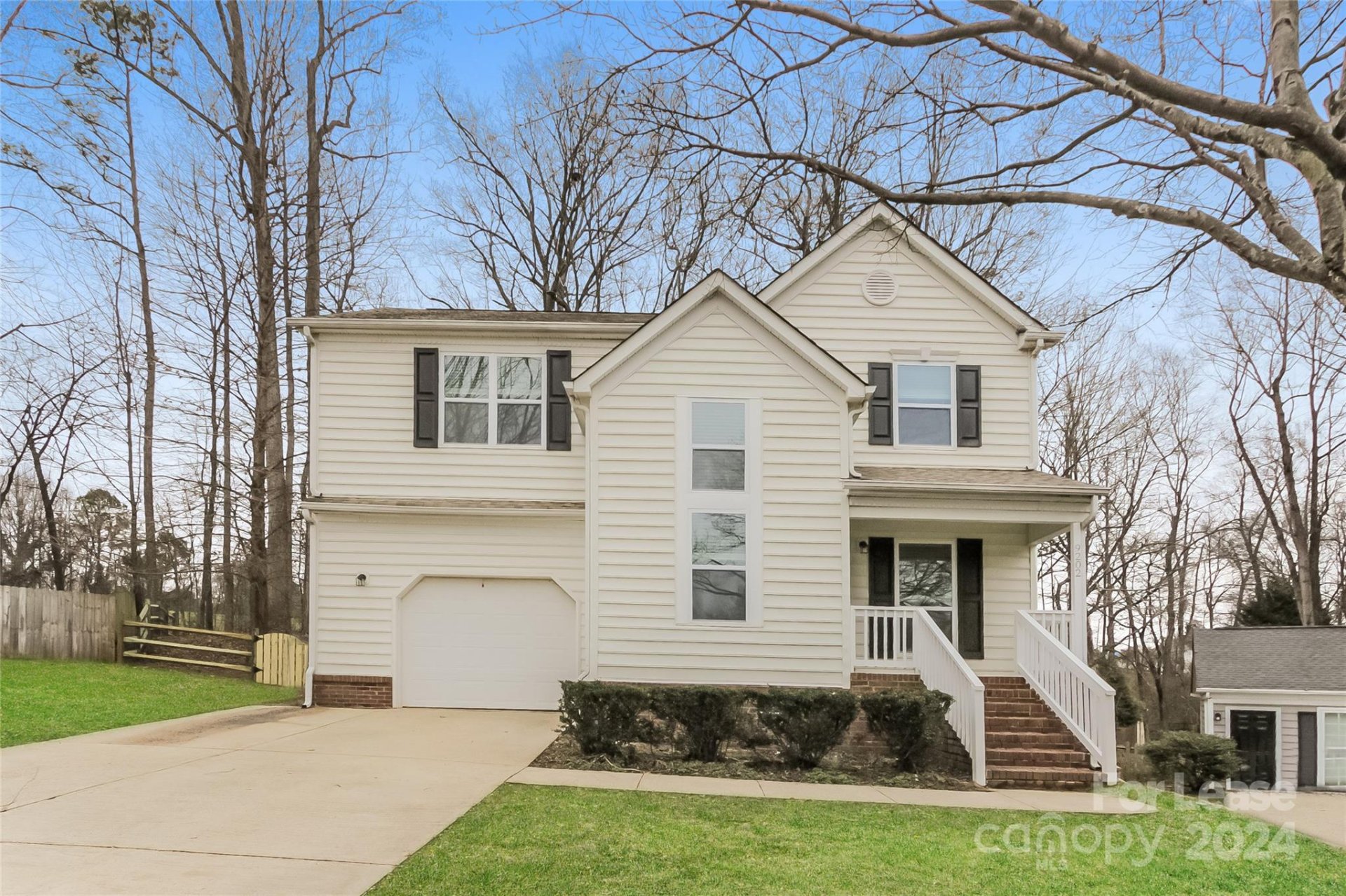 Property image 1 at 9202 Rotherham Lane, Charlotte, NC 28216