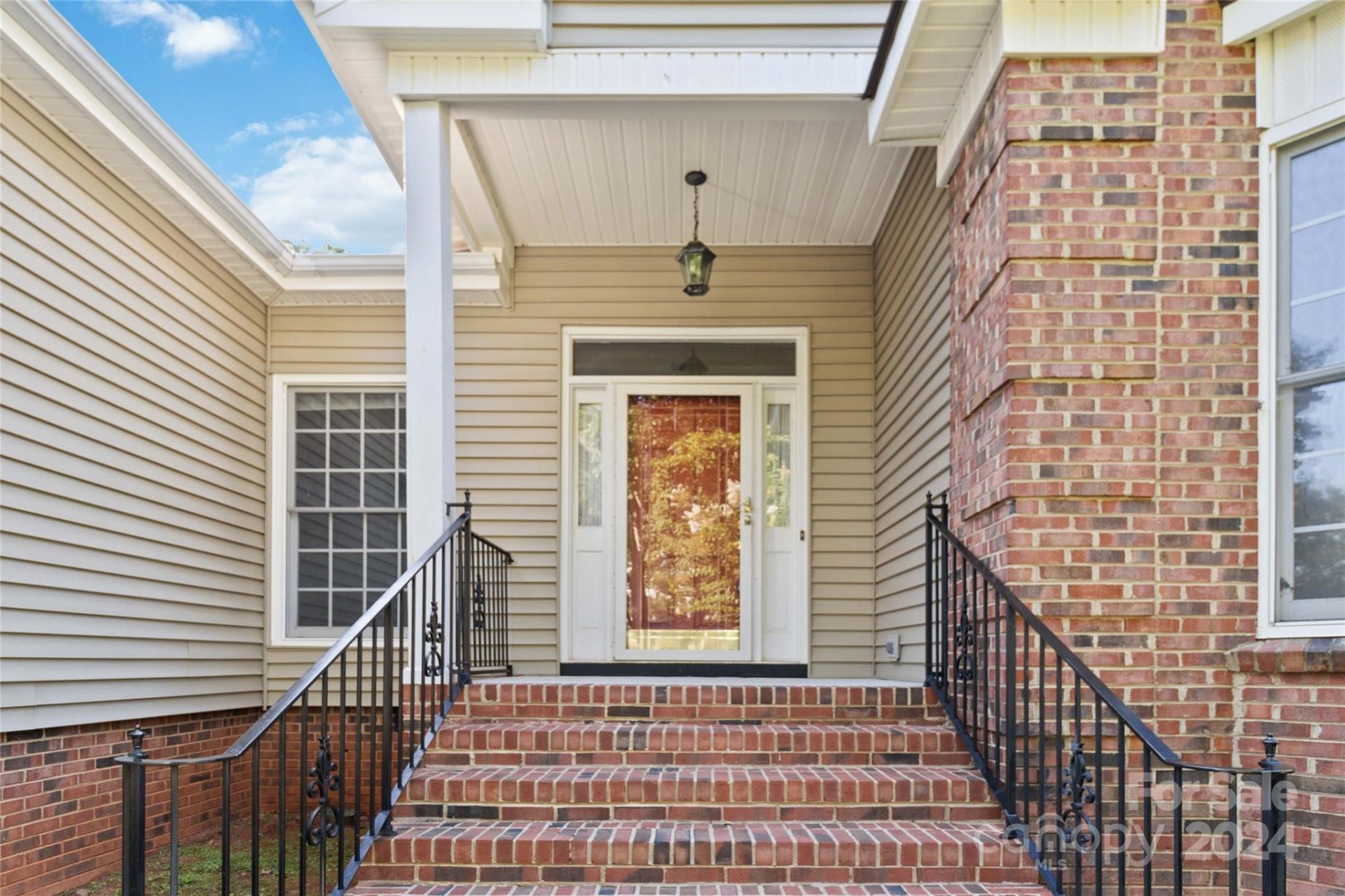 Property image 2 at 401 Runnymede Drive, Rock Hill, SC 29732