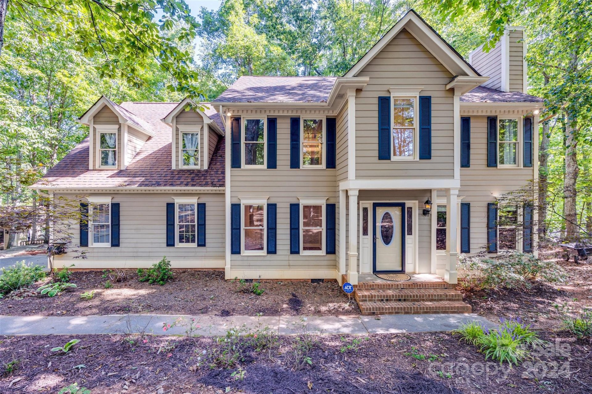 Property image 1 at 6351 Crosswinds Drive, Clover, SC 29710