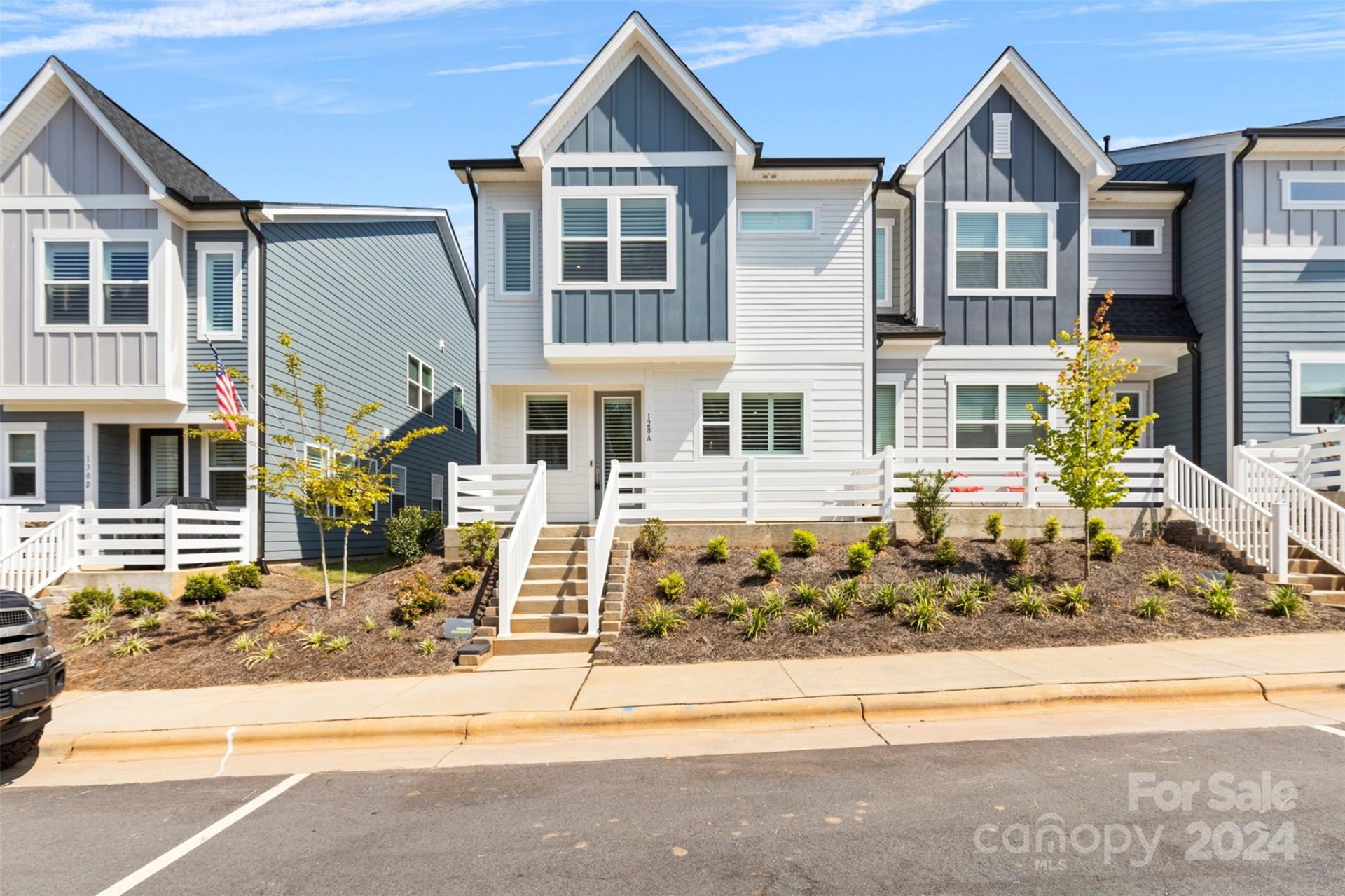 Property image 1 at 128 A Berkeley Avenue, Mooresville, NC 28117