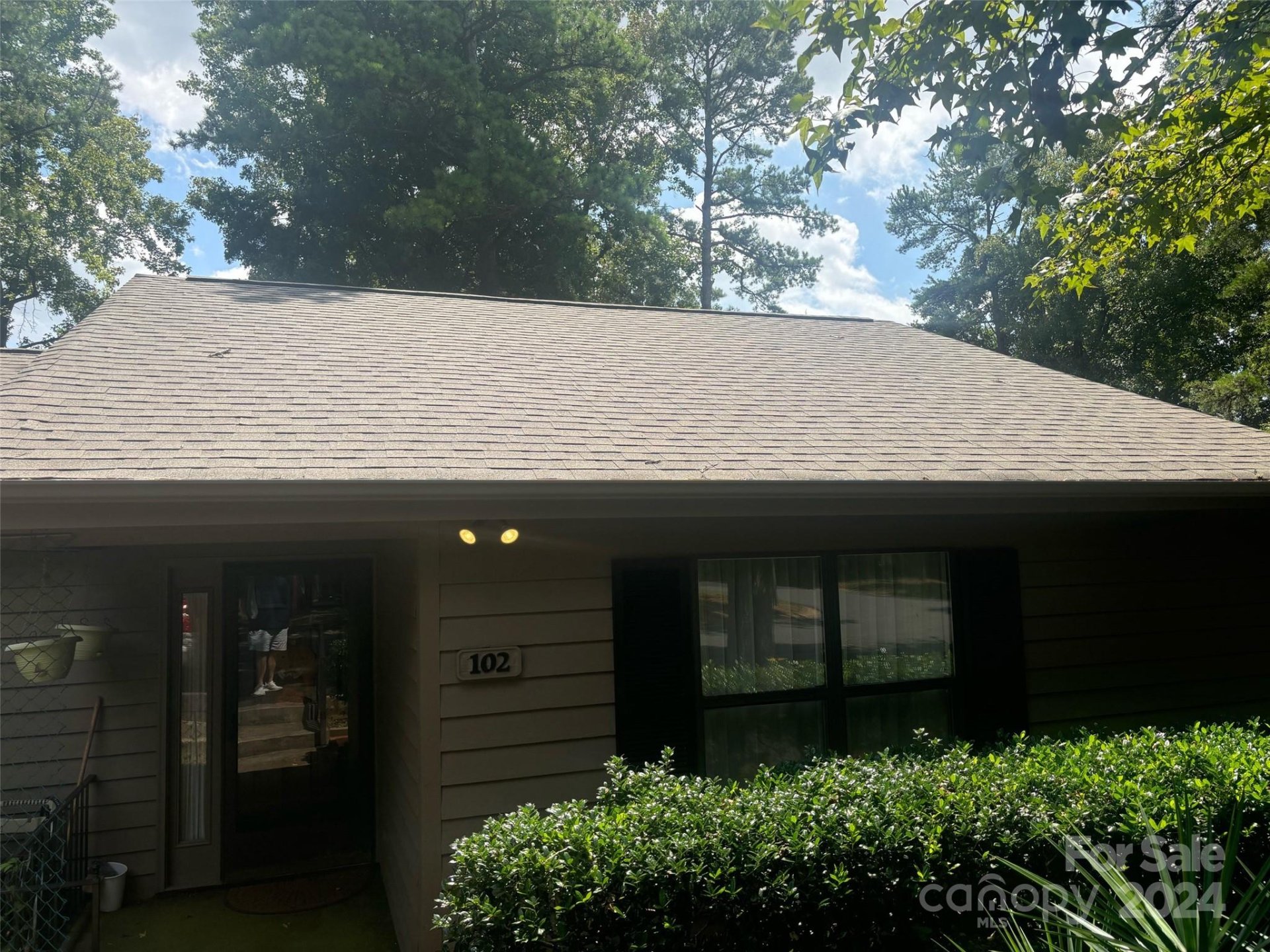 102 Cedar Hollow Street