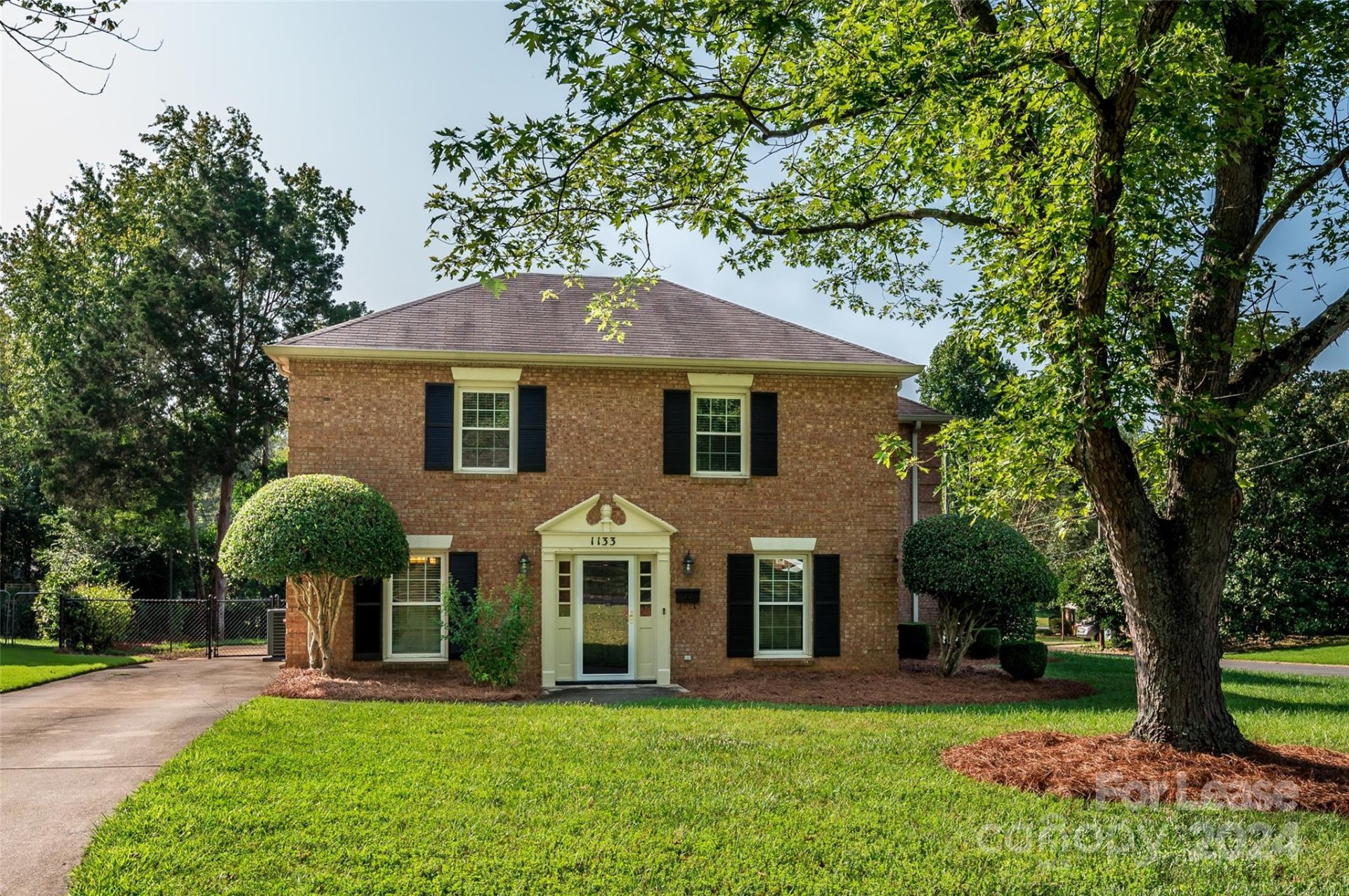 Property image 1 at 1133 Wimbledon Road, Charlotte, NC 28209