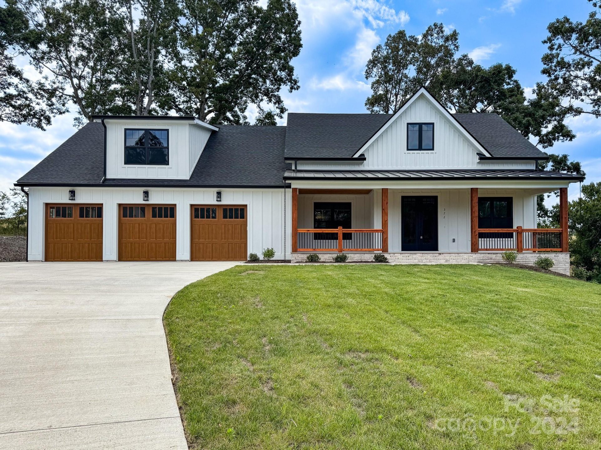 Property image 1 at 372 Mavrick Drive, Mills River, NC 28759