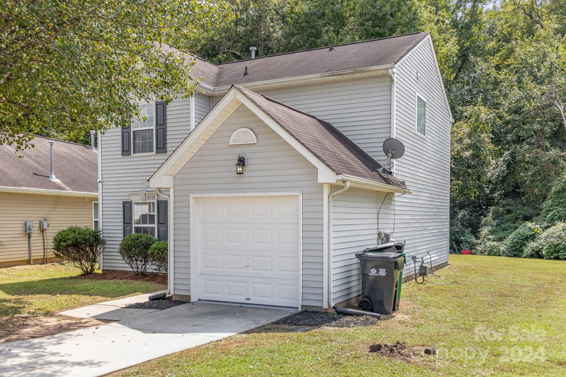 Property image 2 at 8310 Wallace Glen Drive, Charlotte, NC 28212