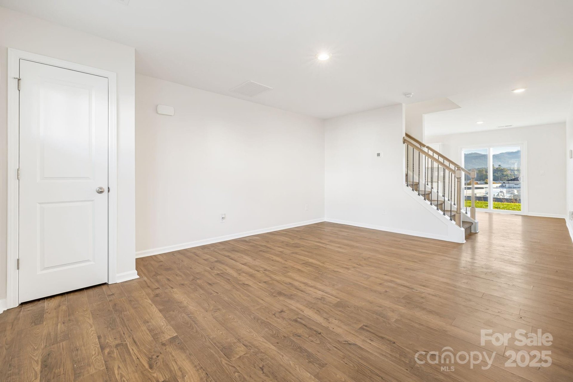 Property image 4 at 30 Benedict Lane, Weaverville, NC 28787