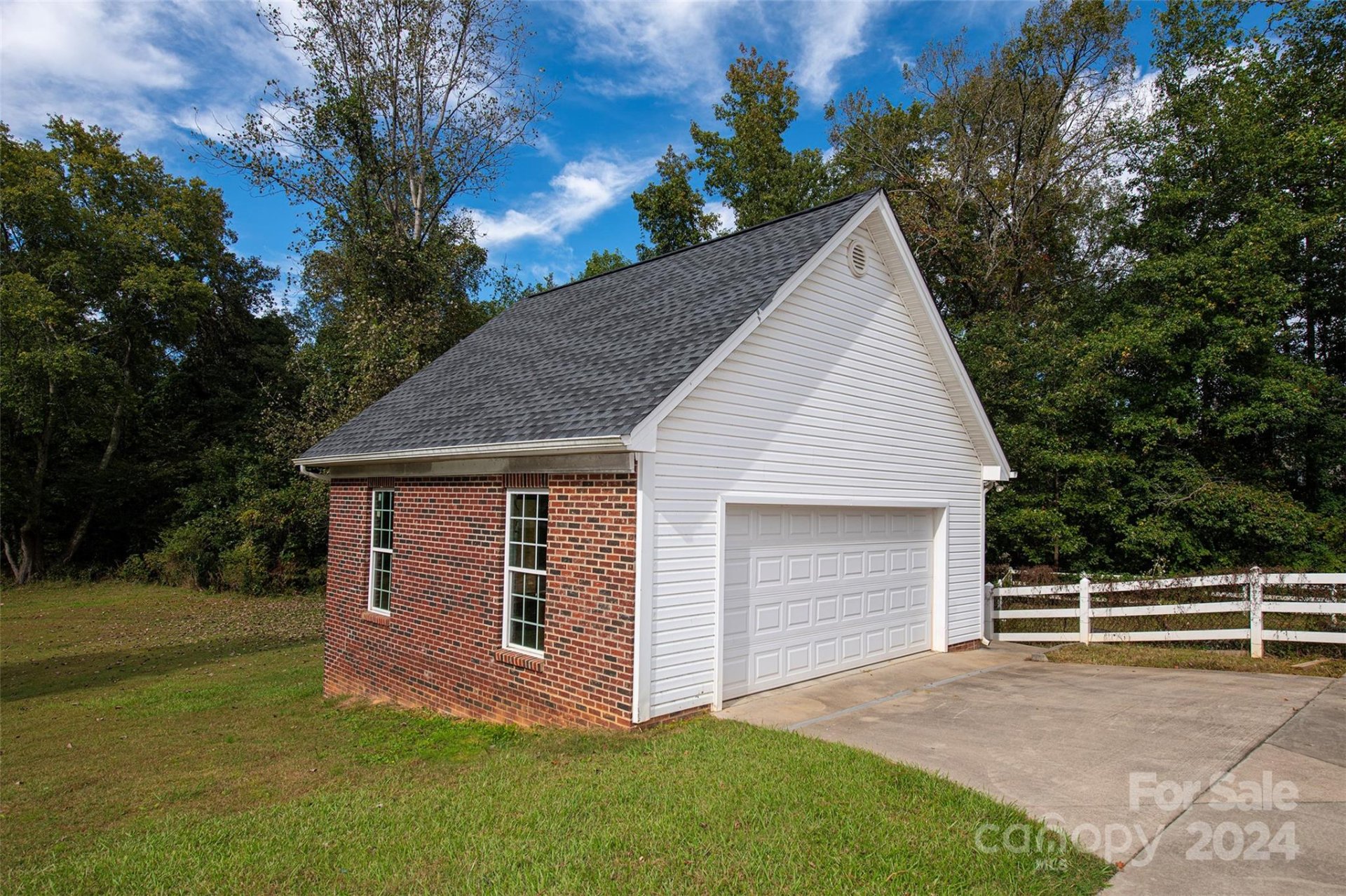 Property image 3 at 1120 Hearthstone Court, Rock Hill, SC 29732