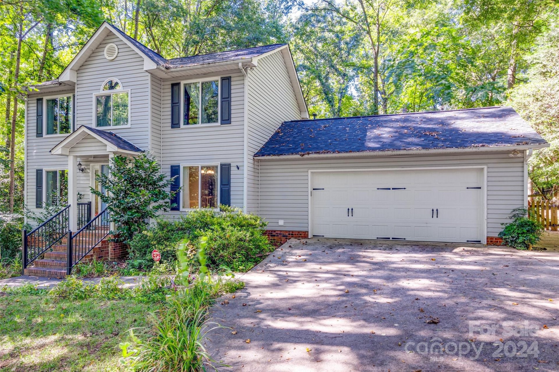1530 Nichole Lane