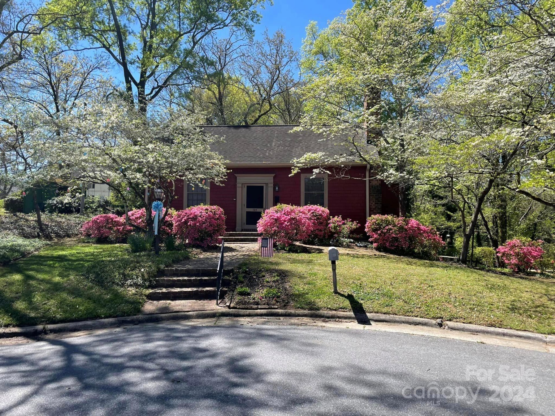 Property image 1 at 105 Edgewood Circle, Concord, NC 28025