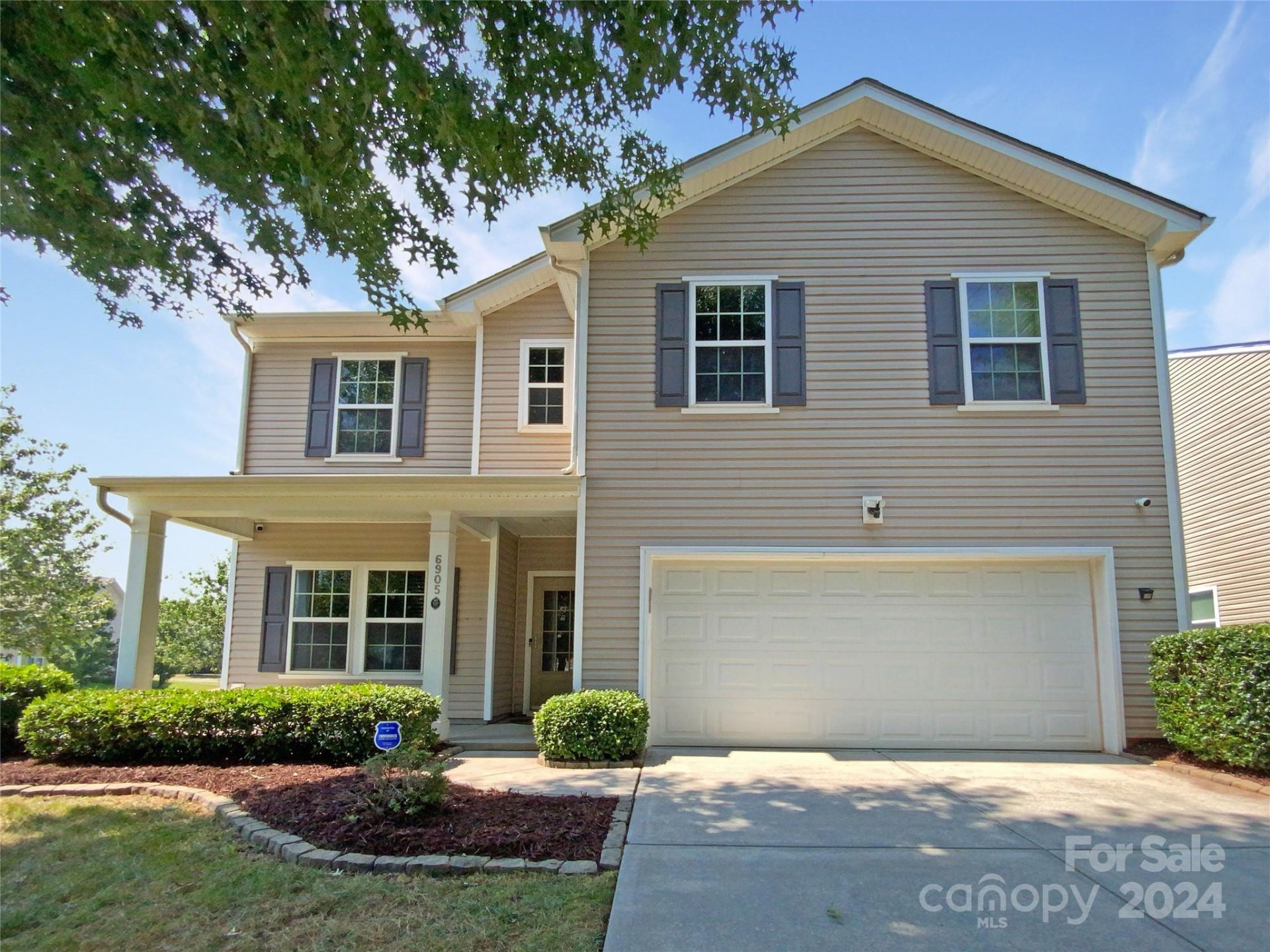 Property image 1 at 6905 Barefoot Forest Drive, Charlotte, NC 28269