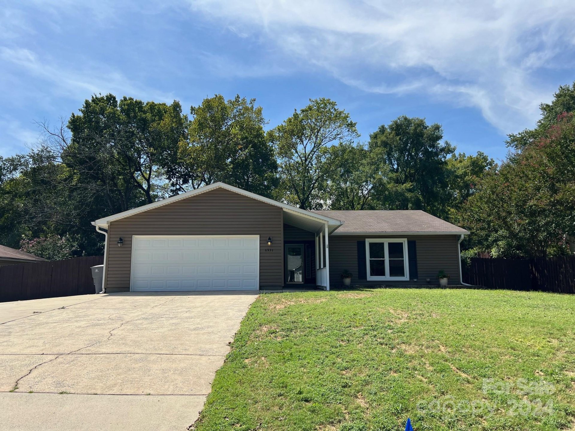 Property image 1 at 6931 Long Needles Drive, Charlotte, NC 28277