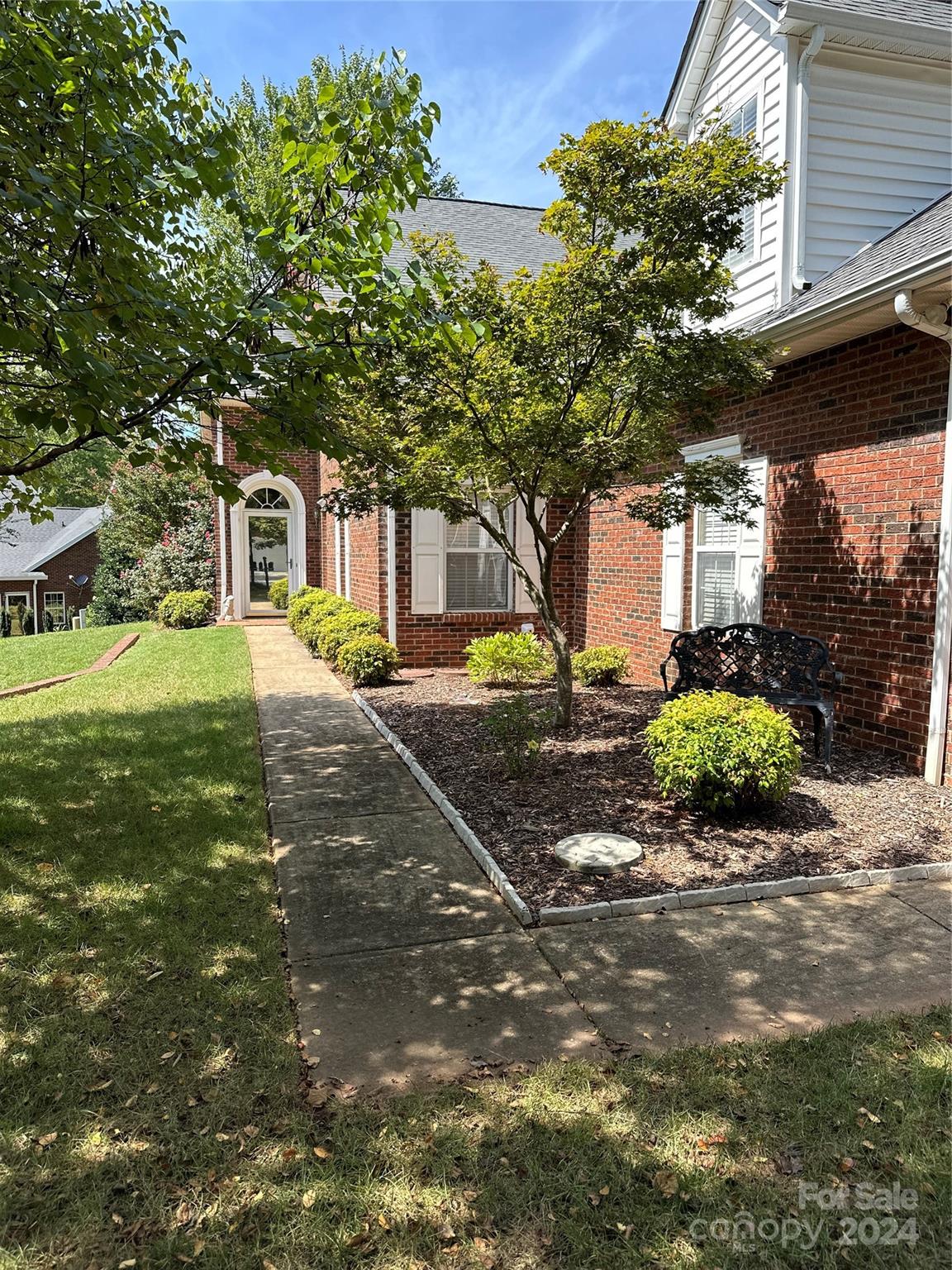 Property image 1 at 157 Columns Circle, Shelby, NC 28150