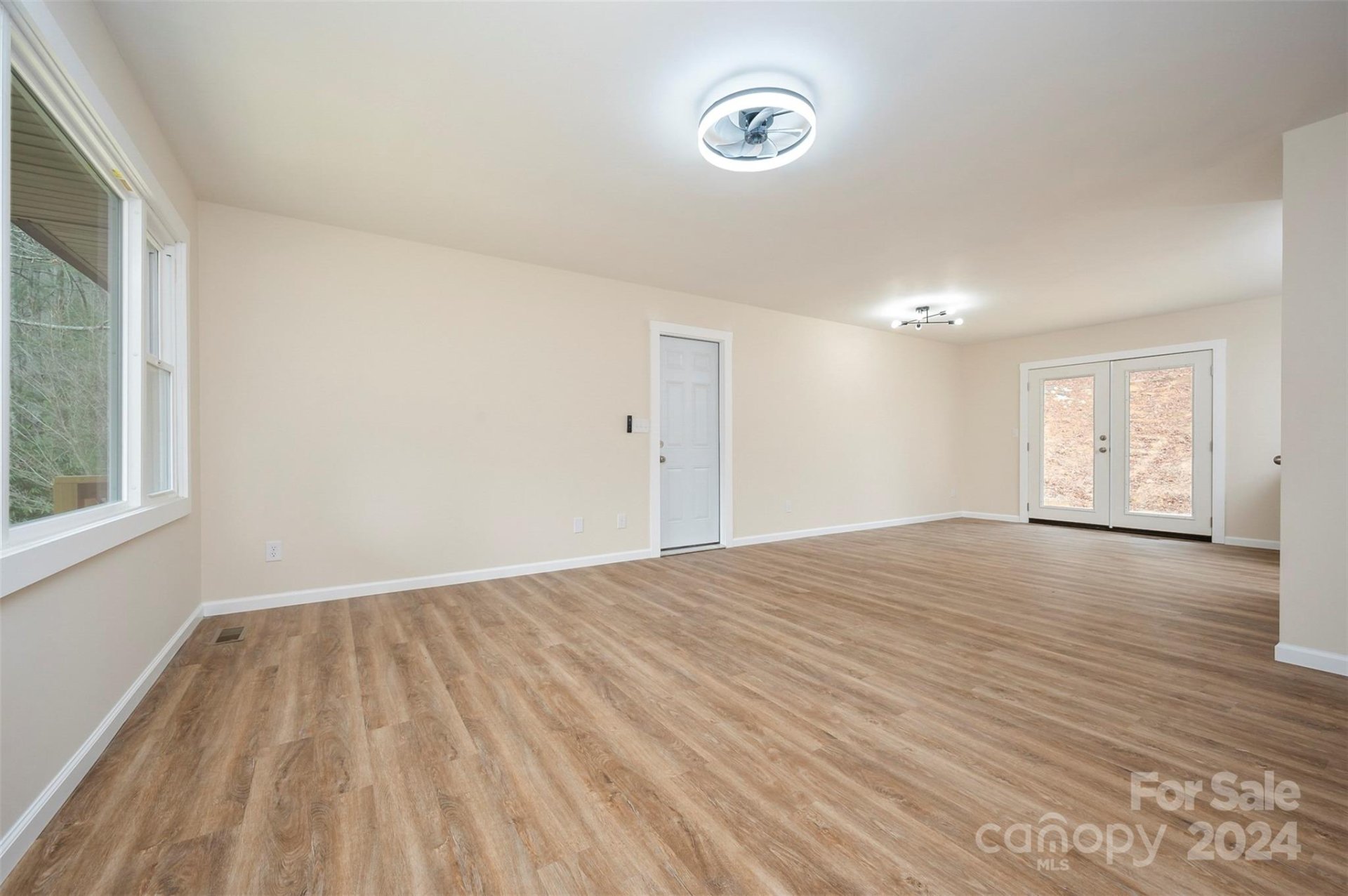 Property image 2 at 105 Hunter S Field, Mills River, NC 28759