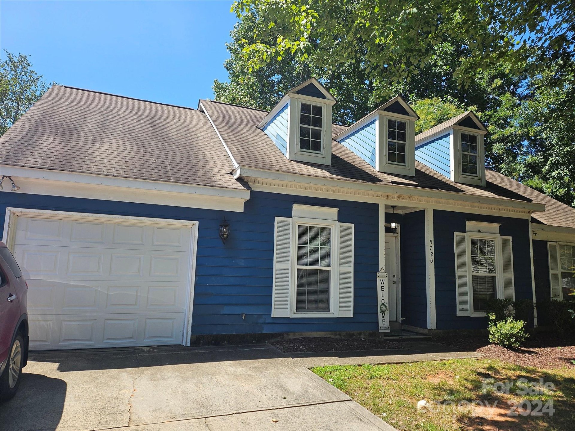 Property image 2 at 5720 Ebley Lane, Charlotte, NC 28227