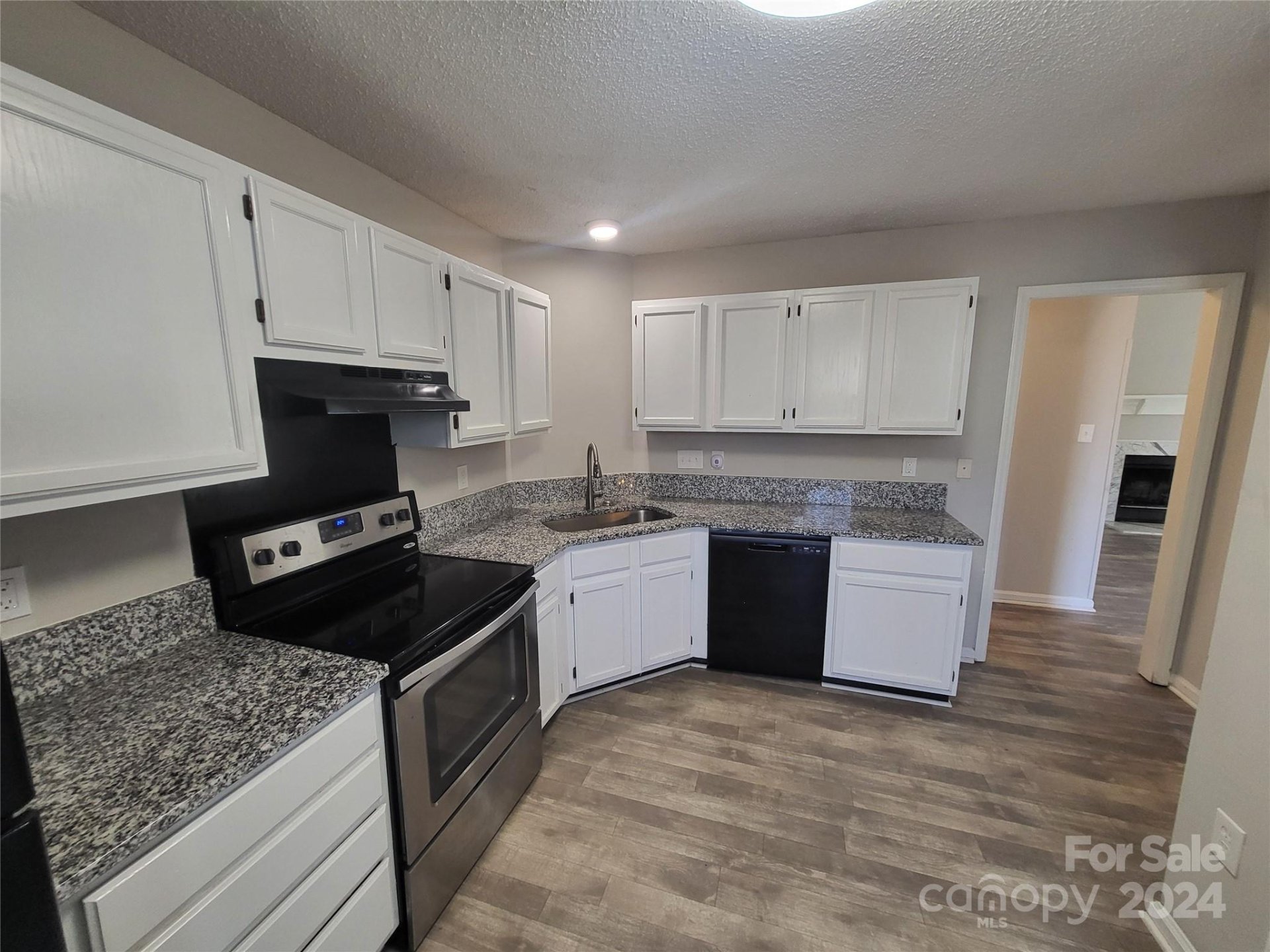 Property image 4 at 5720 Ebley Lane, Charlotte, NC 28227