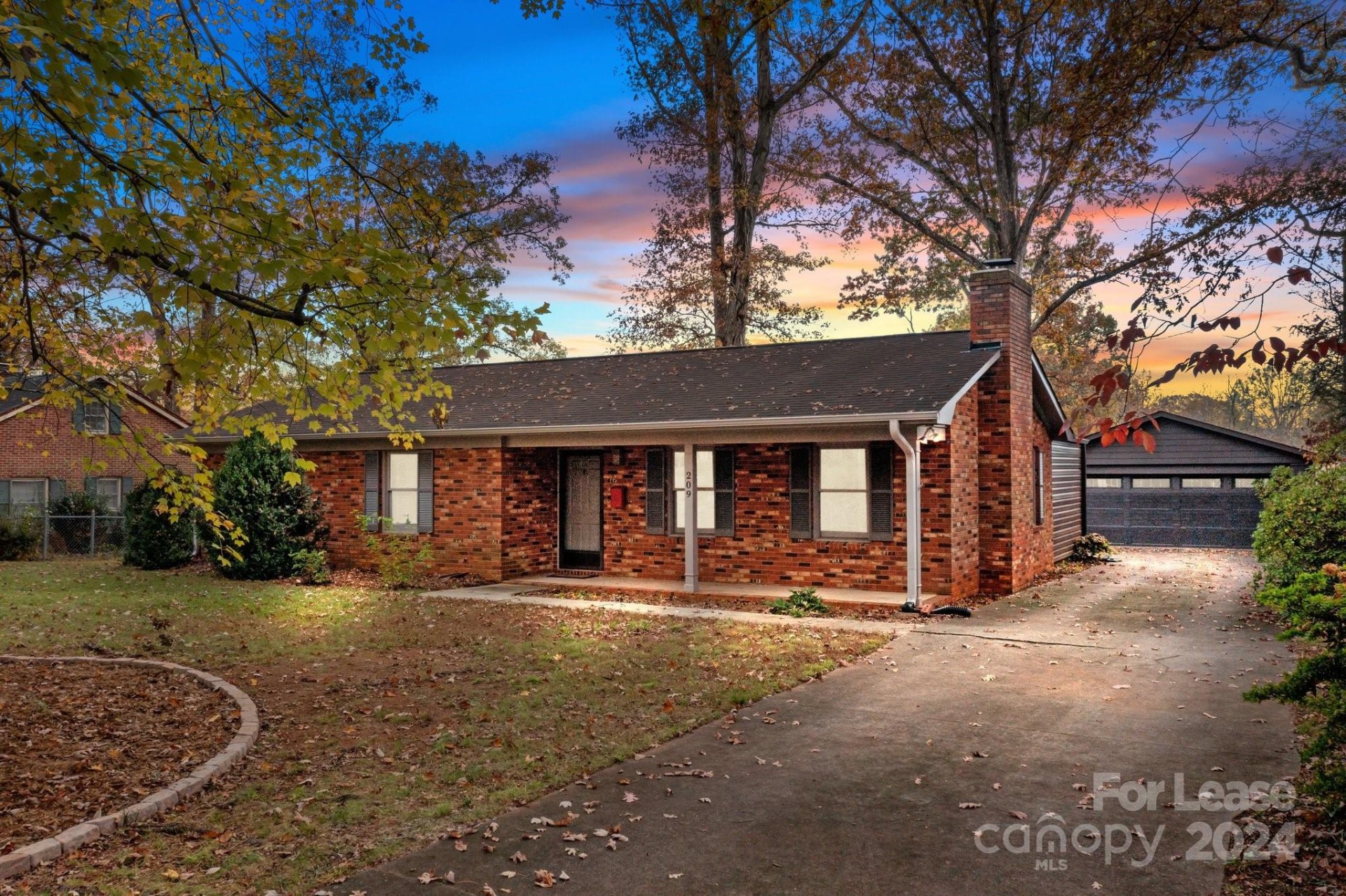 Property image 1 at 209 Mitchell Avenue, Statesville, NC 28677