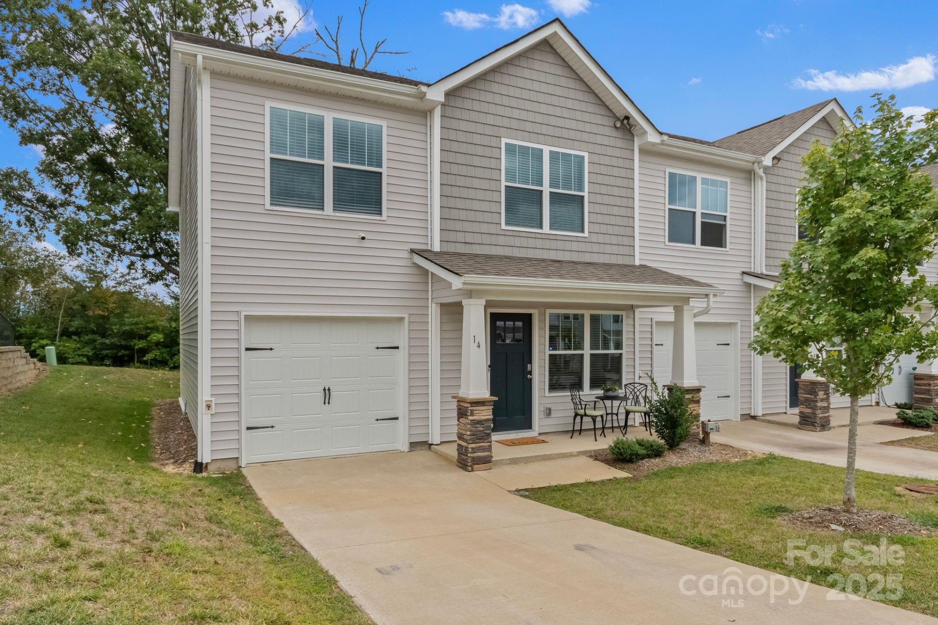 Property image 2 at 14 Benedict Lane, Weaverville, NC 28787