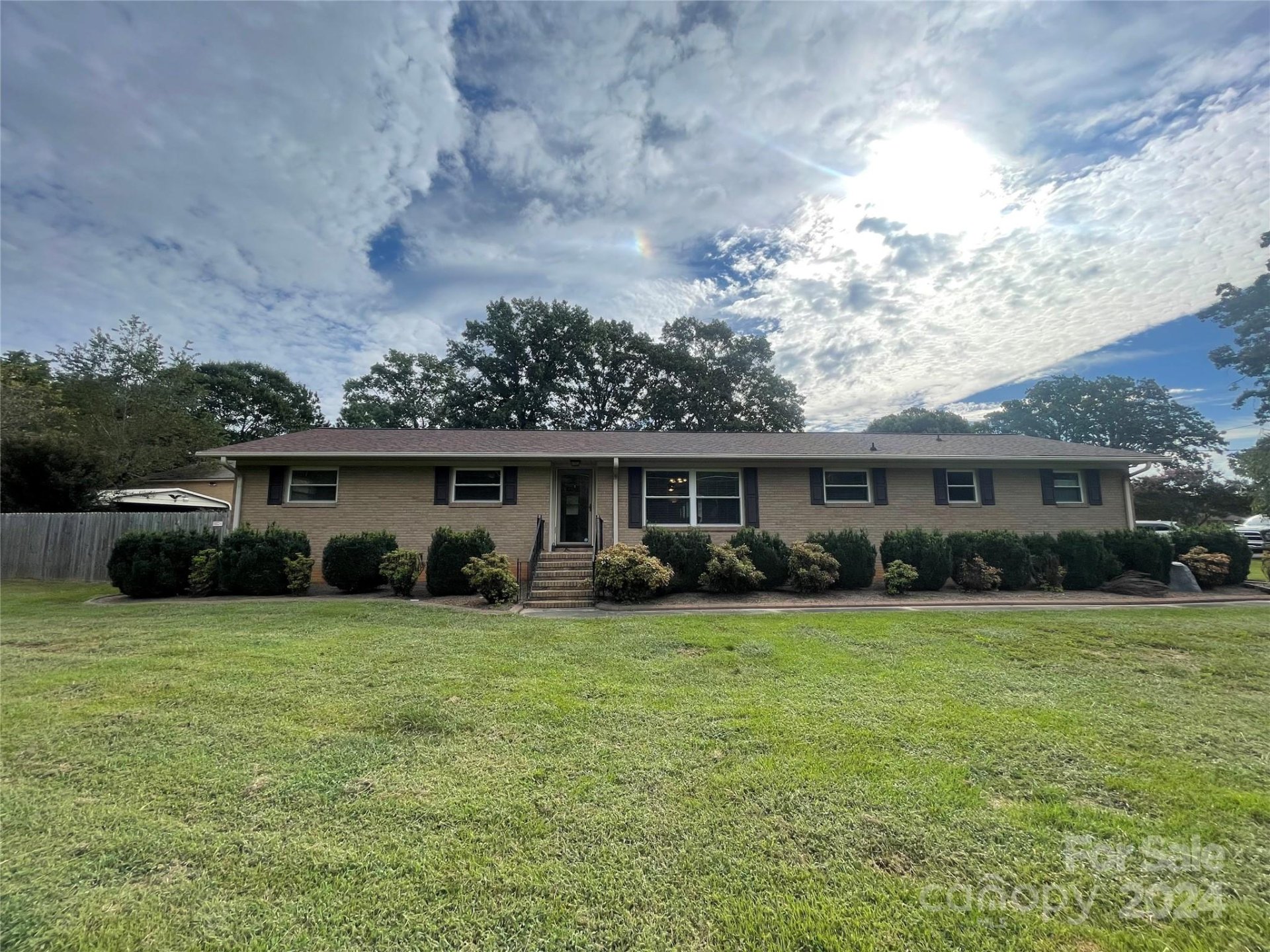 105 Oakmont Road