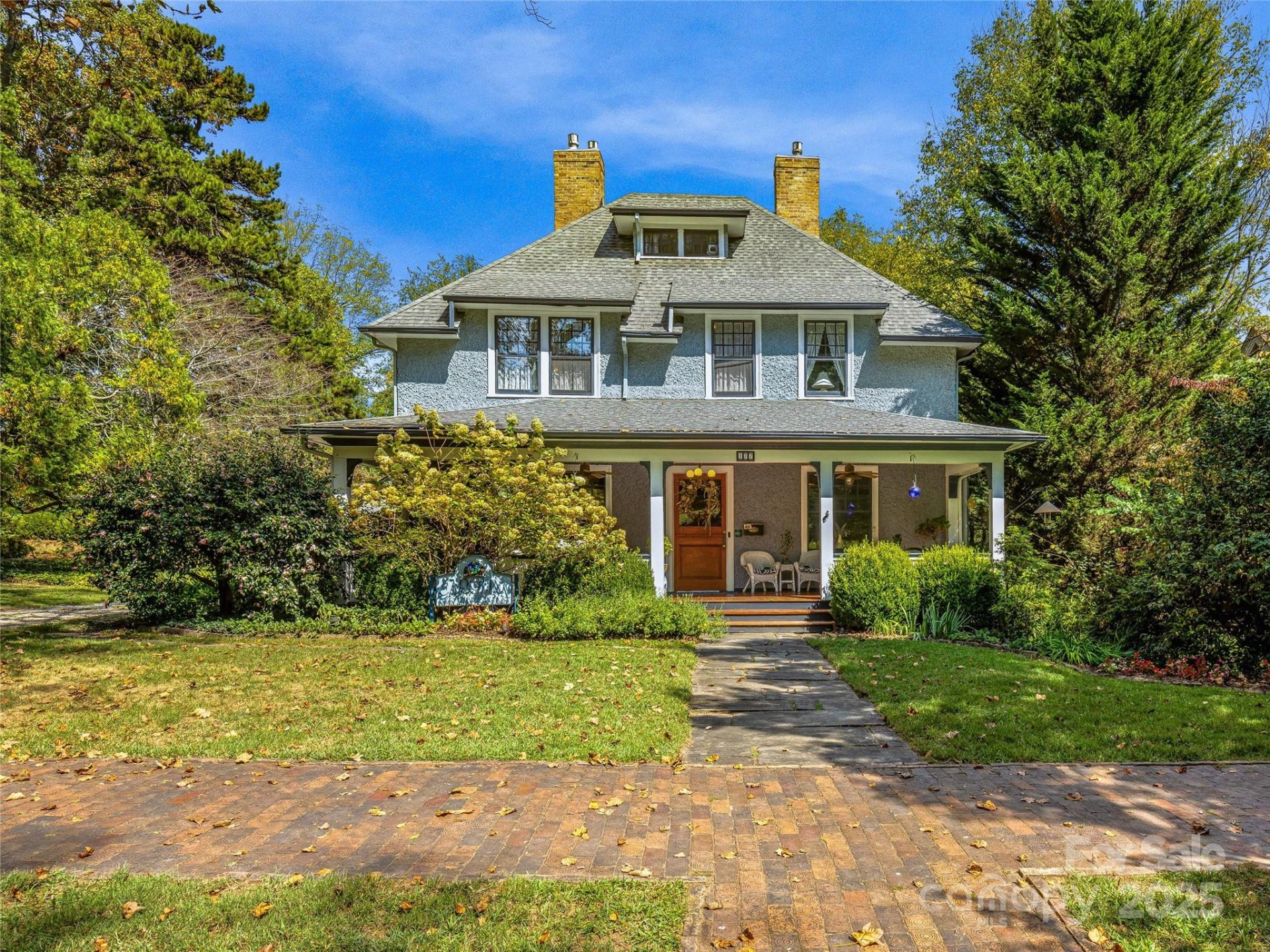 Montford, Asheville Community