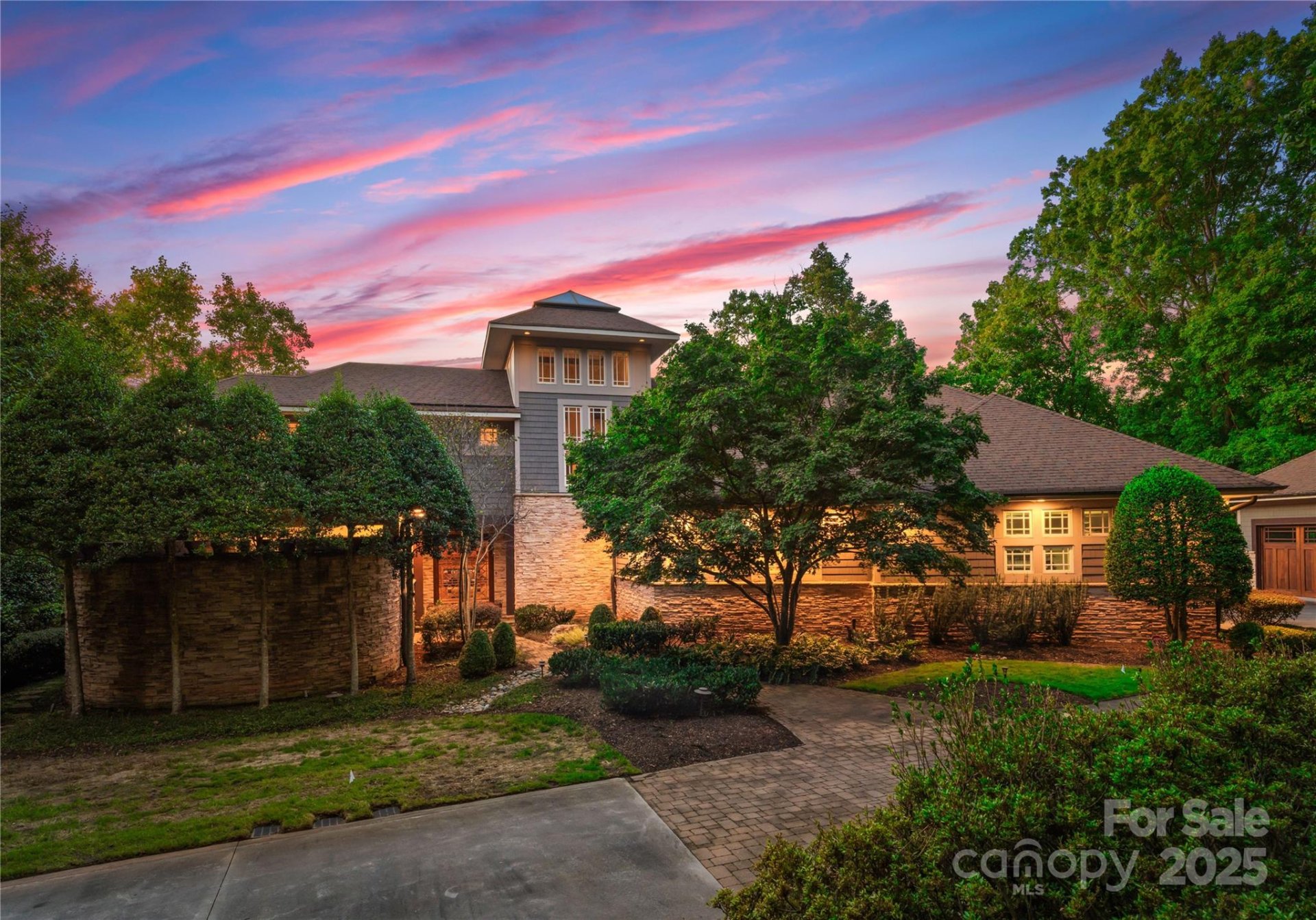 Property image 2 at 10310 Wildlife Road, Charlotte, NC 28278