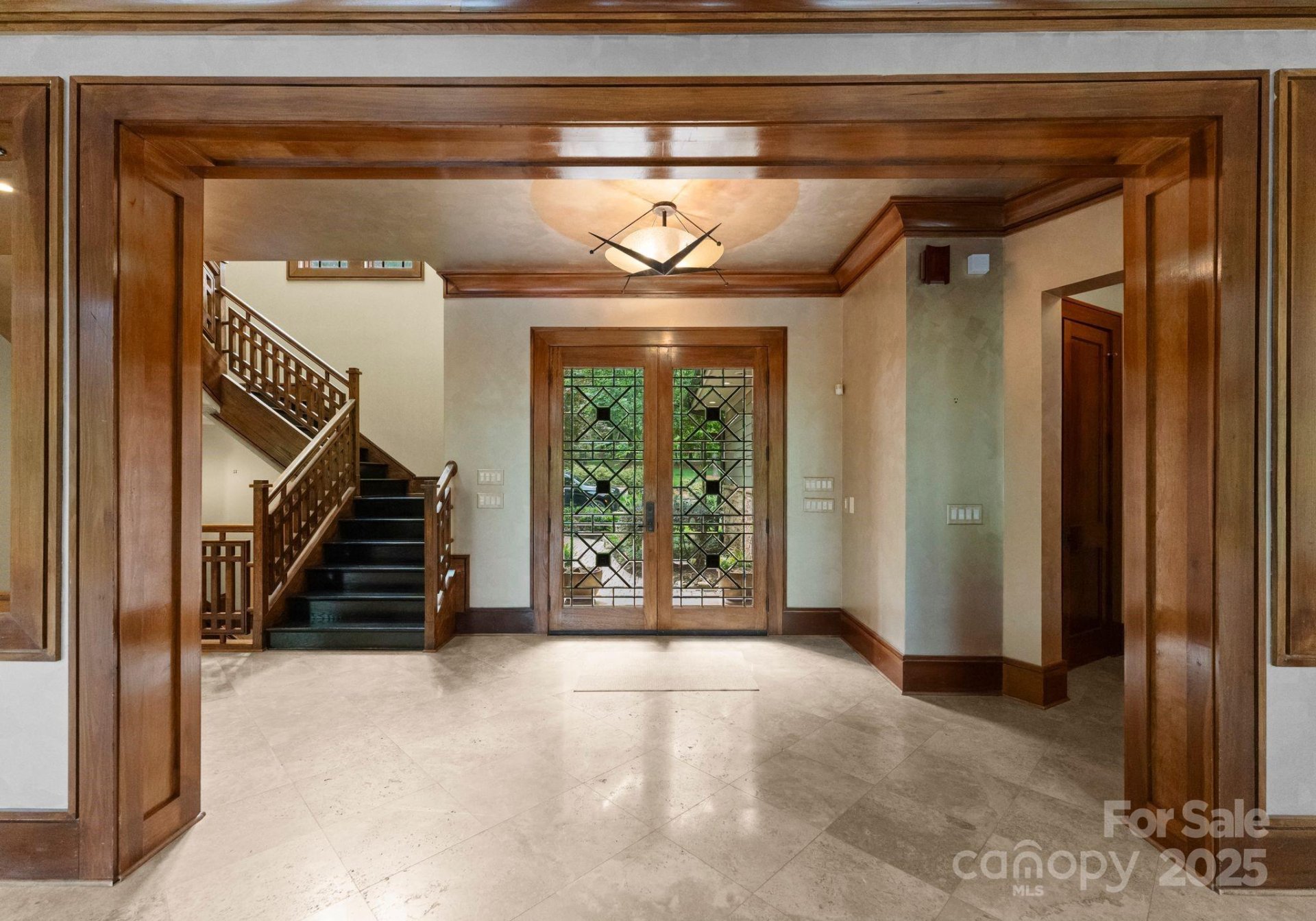 Property image 4 at 10310 Wildlife Road, Charlotte, NC 28278