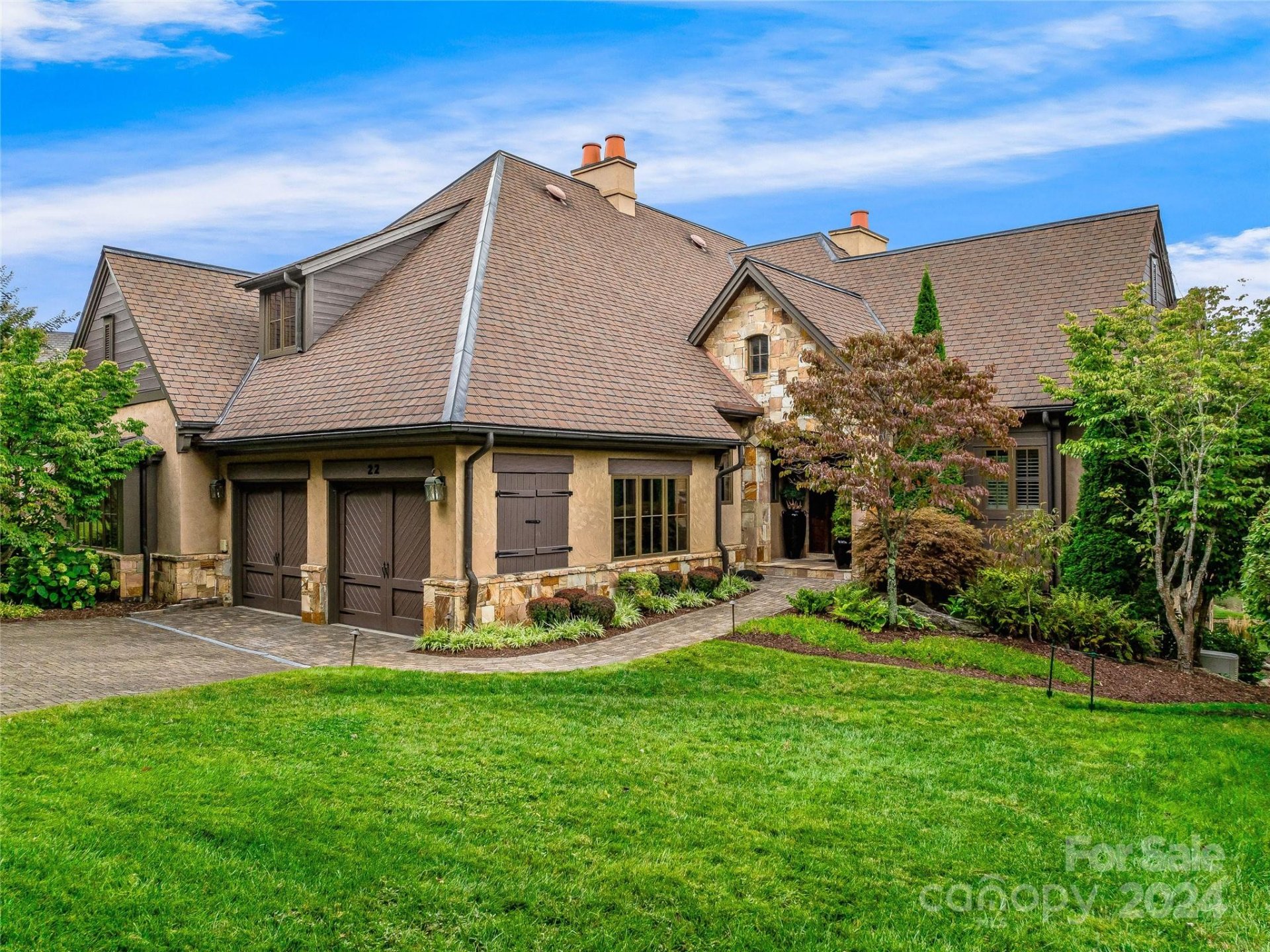 22 Foxbridge Way