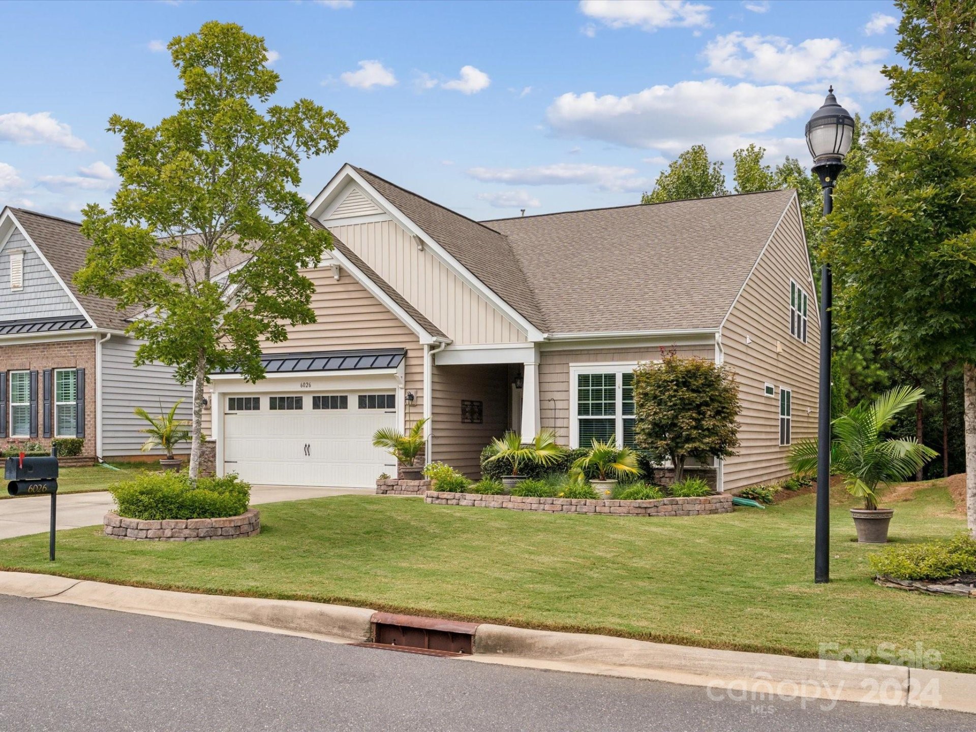 6026 Edinburgh Lane