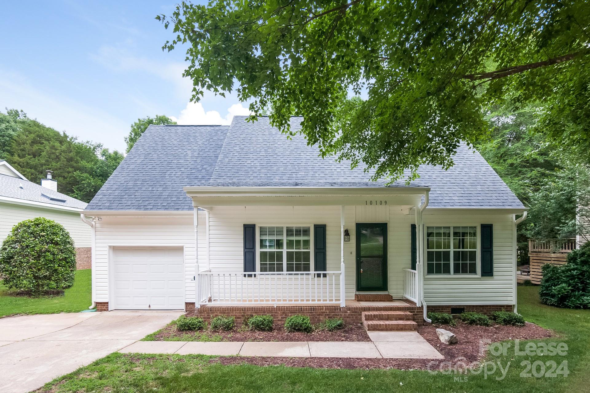 Property image 1 at 10109 Rockwood Road, Charlotte, NC 28215