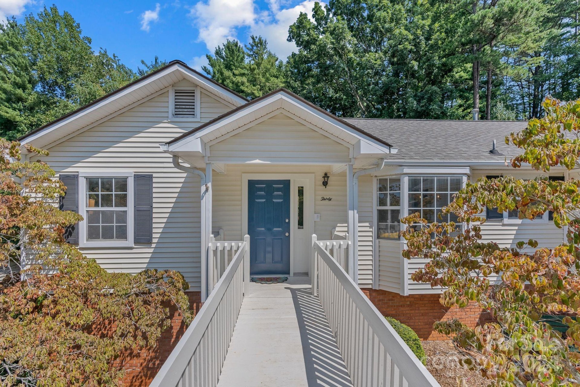 Property image 1 at 30 Park Avenue, Asheville, NC 28803