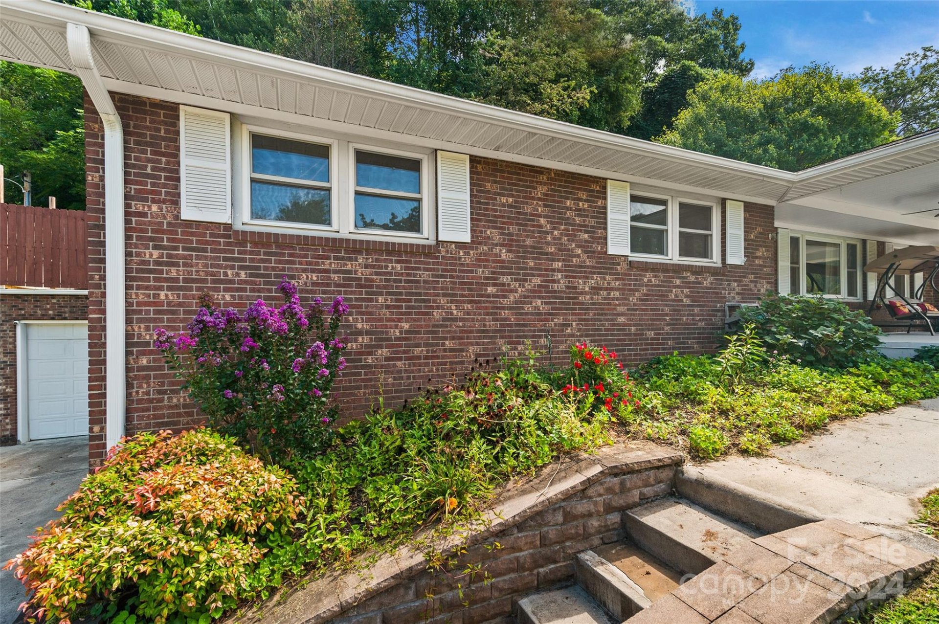 Property image 4 at 121 Auburn Park Drive, Waynesville, NC 28786