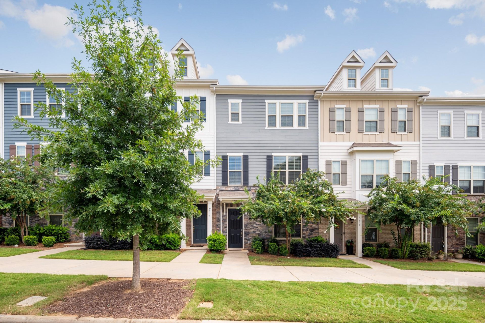 Property image 1 at 9714 Ainslie Downs Street, Charlotte, NC 28273
