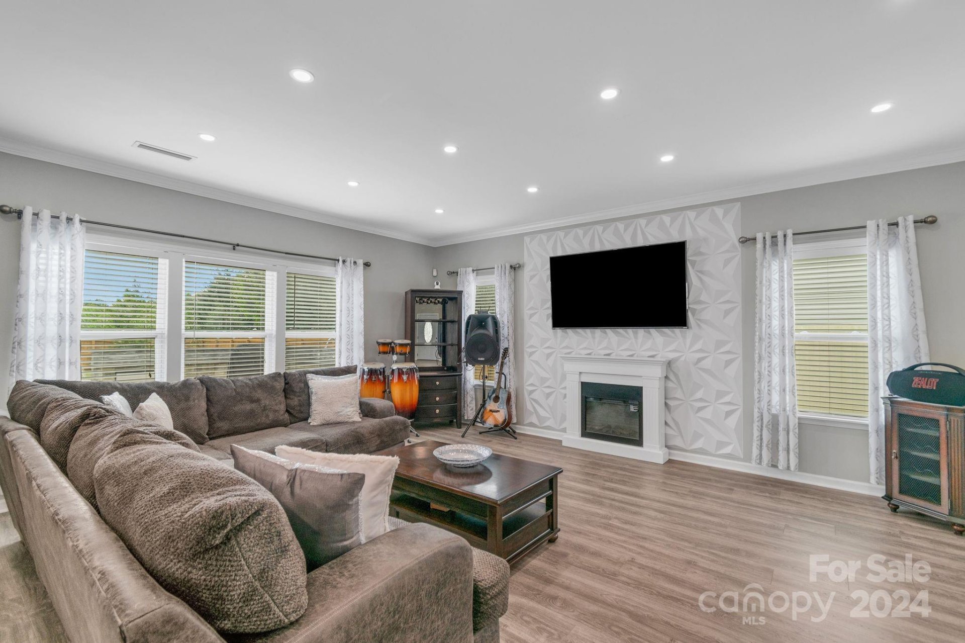 Property image 3 at 1048 Jasmine Drive, Fort Mill, SC 29707