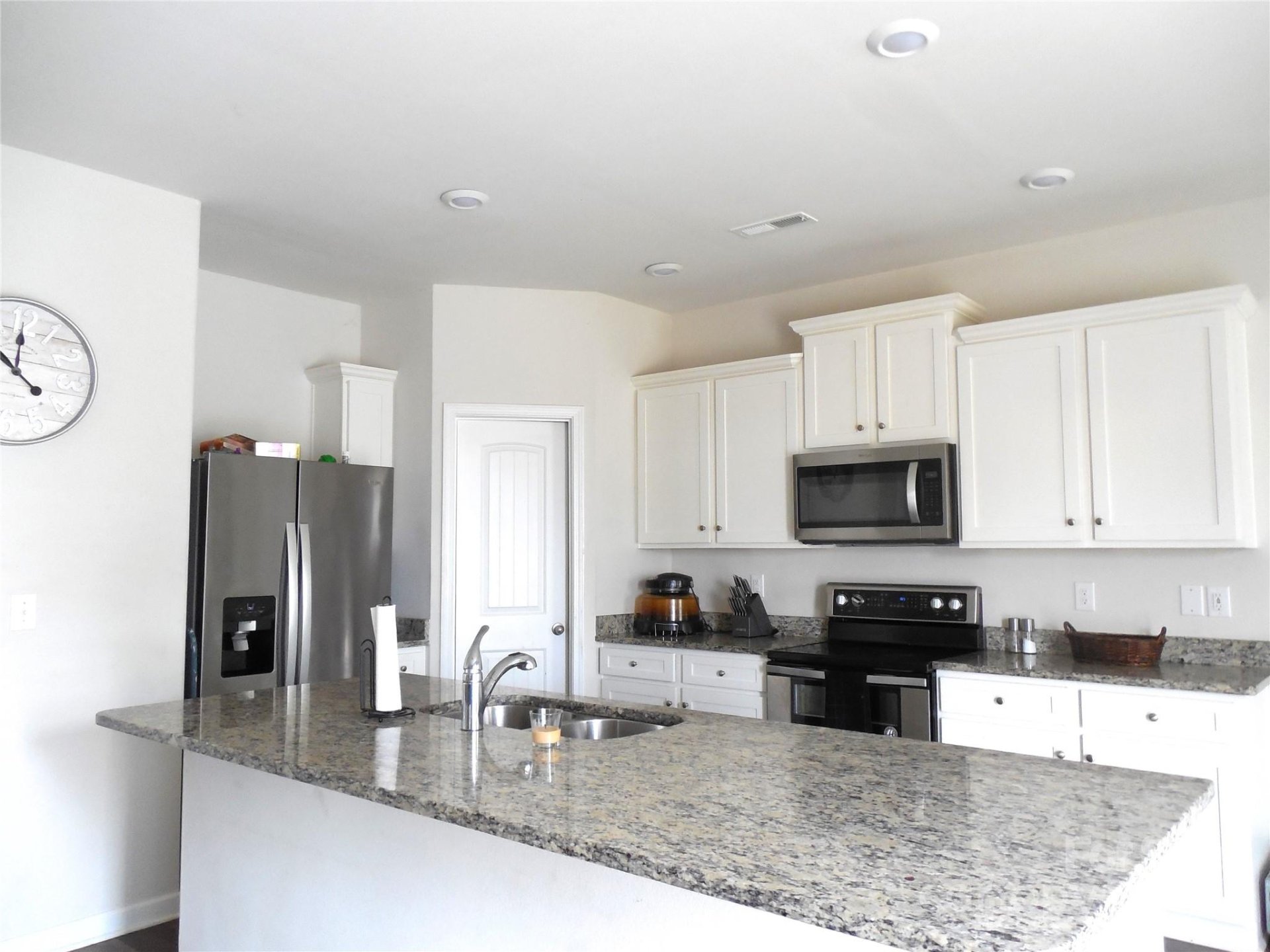 Property image 4 at 1109 Creedmore Court, Charlotte, NC 28215