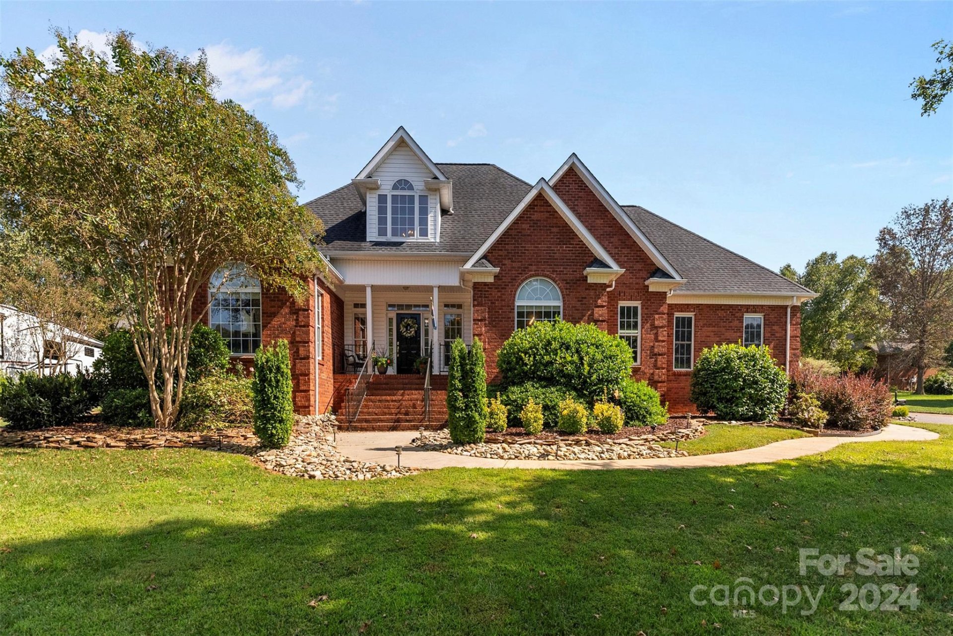 Property image 1 at 2606 Ashbourne Drive, Gastonia, NC 28056