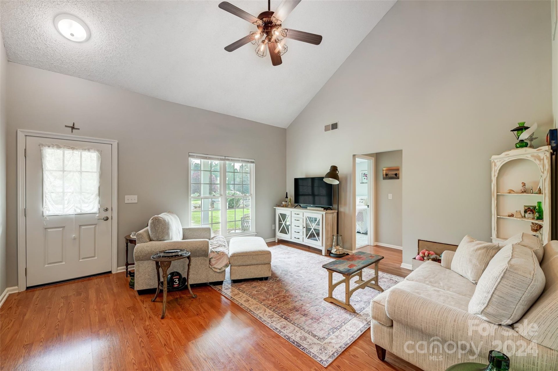 Property image 5 at 130 Tara Lynn Court, Mooresville, NC 28115