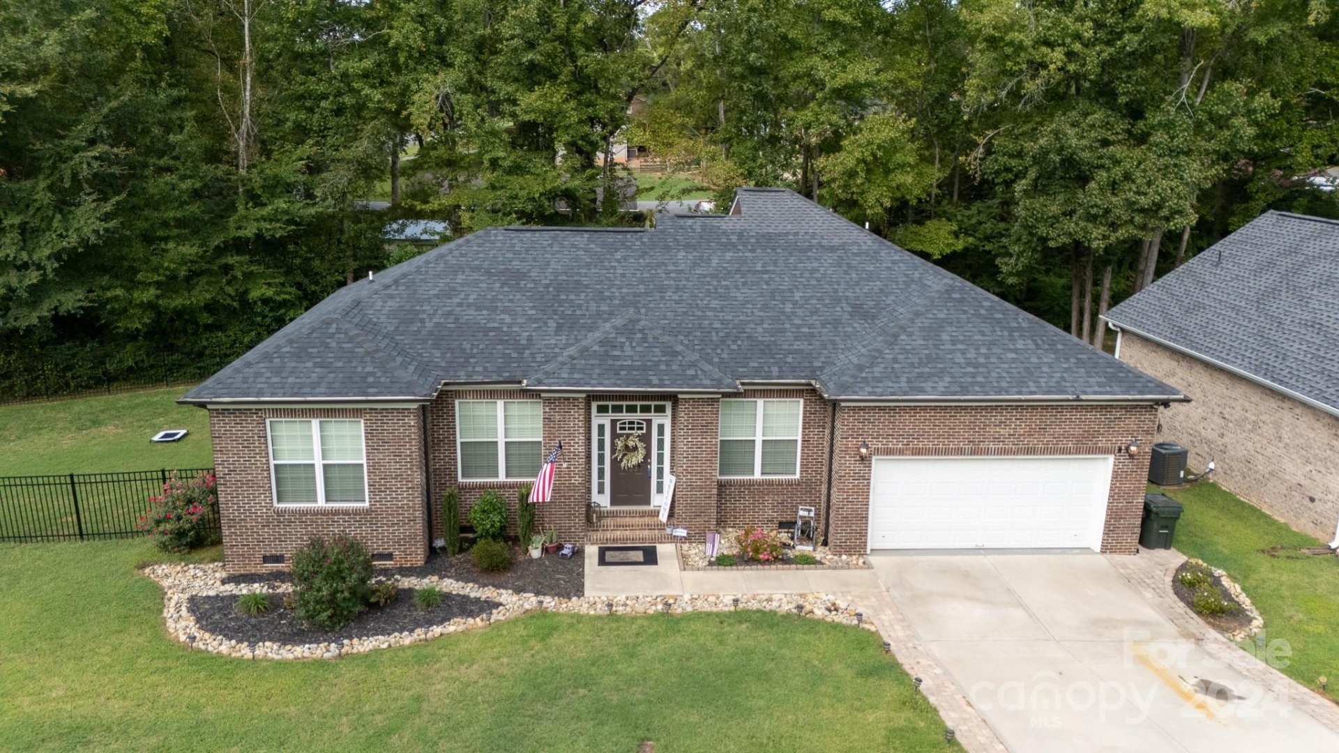 Property image 2 at 133 Ole Eastpointe Drive, York, SC 29745