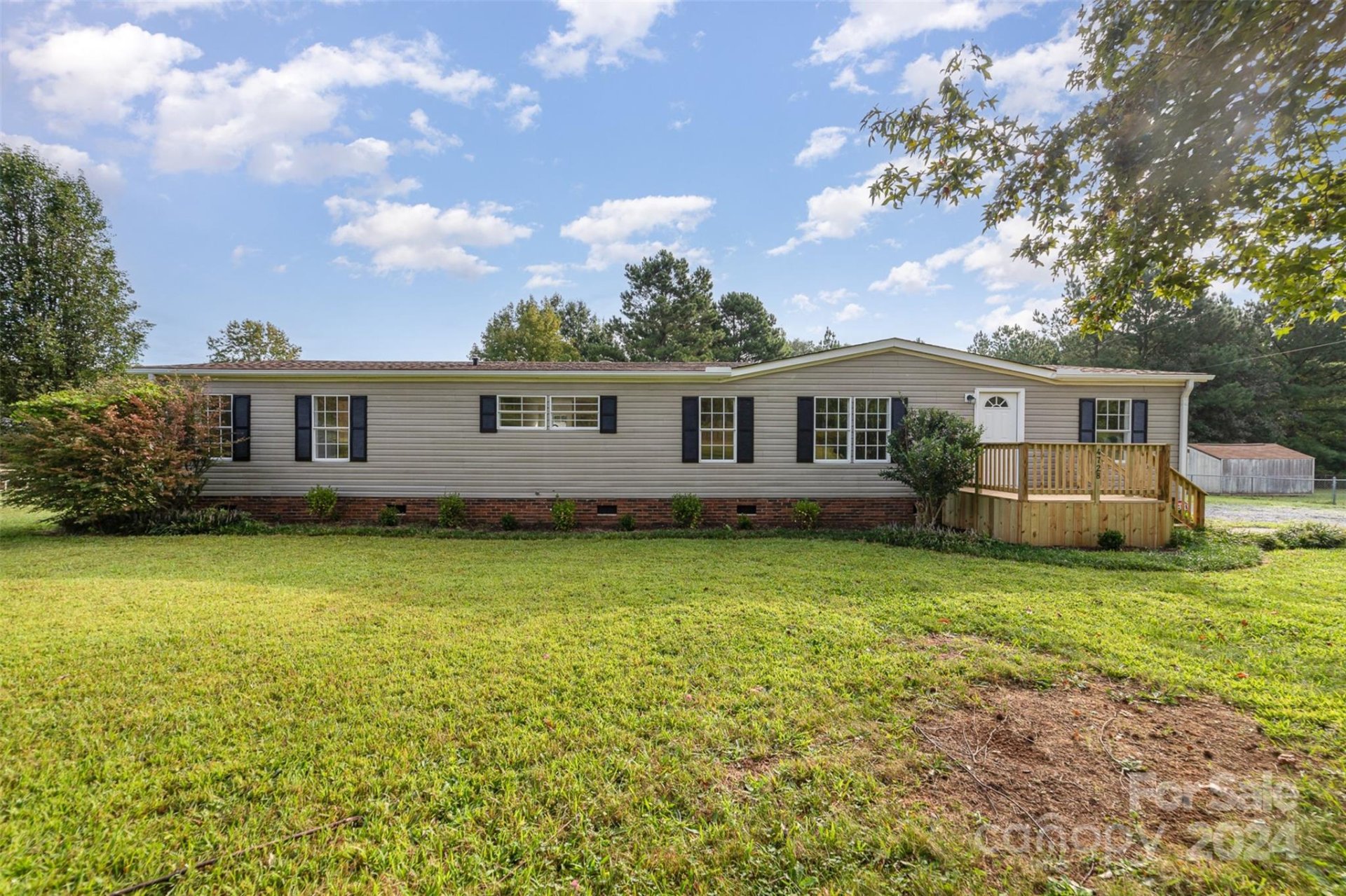 Property image 1 at 4728 Irish Potato Road, Kannapolis, NC 28083