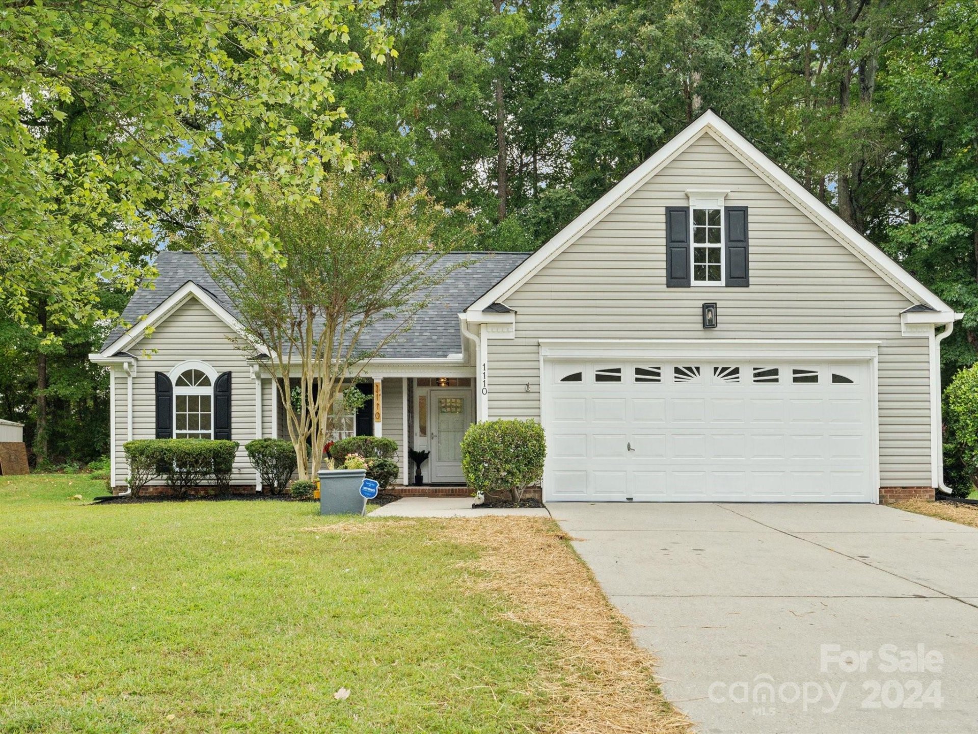 Property image 1 at 1110 Kerry Greens Drive, Matthews, NC 28104