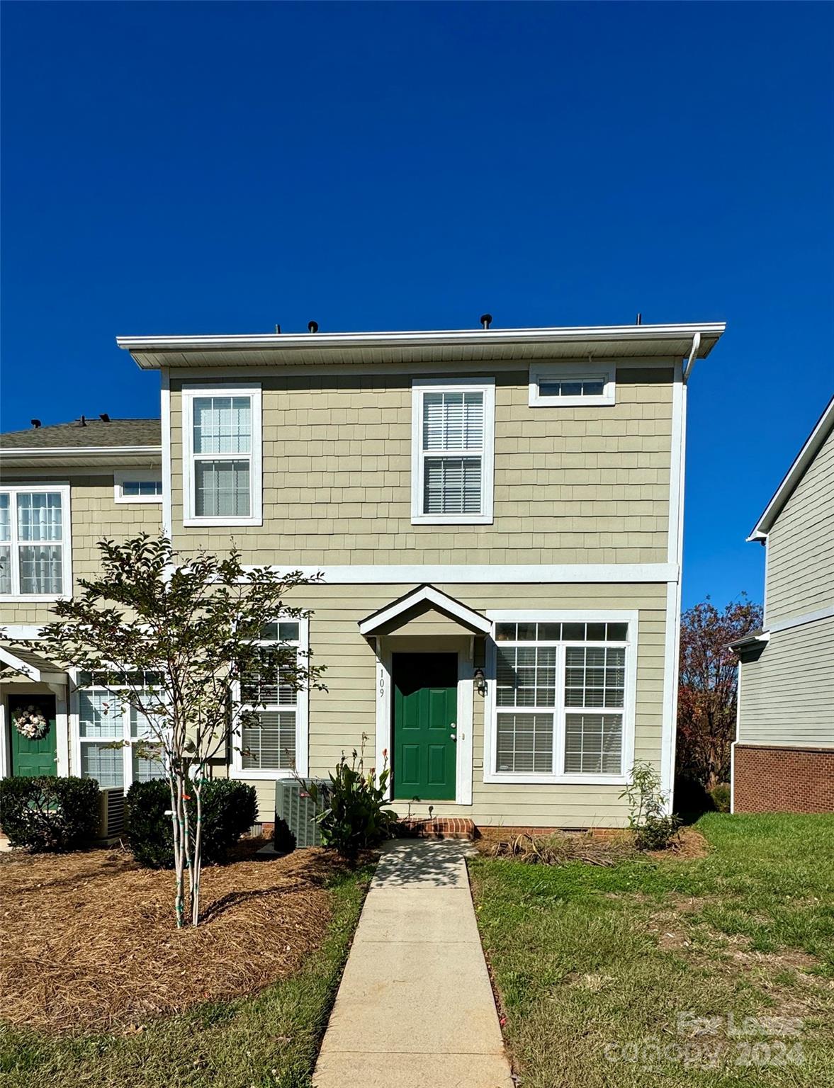 109 Woodsong Lane