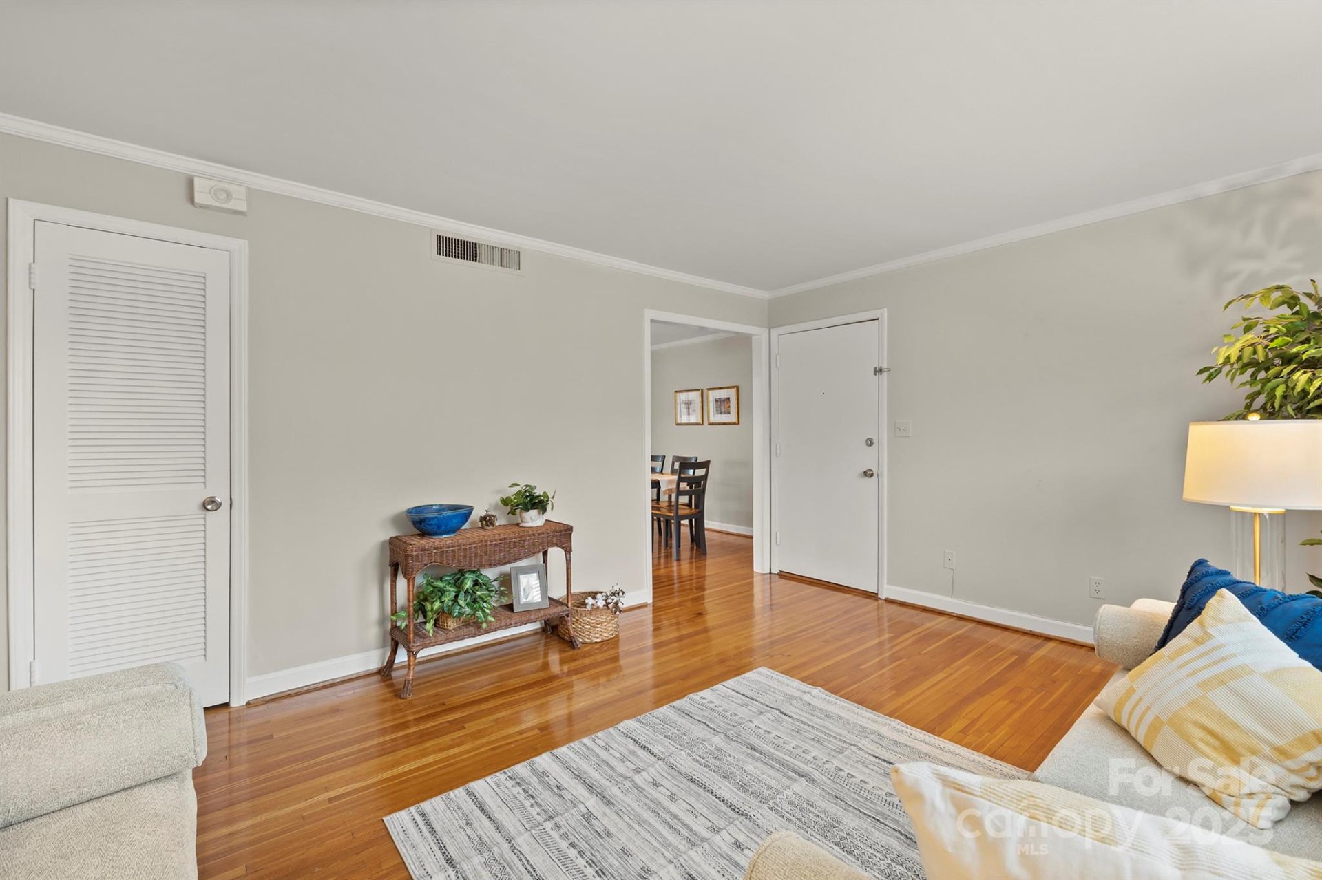 Property image 5 at 920 Mcalway Road, Charlotte, NC 28211