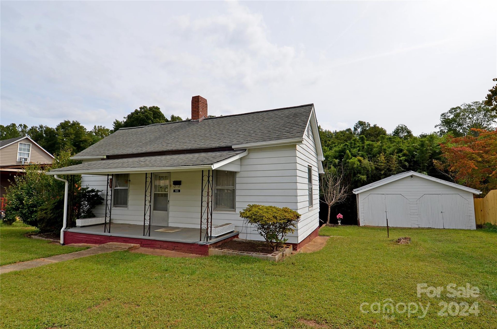 Property image 2 at 145 6th Em Street, Marion, NC 28752