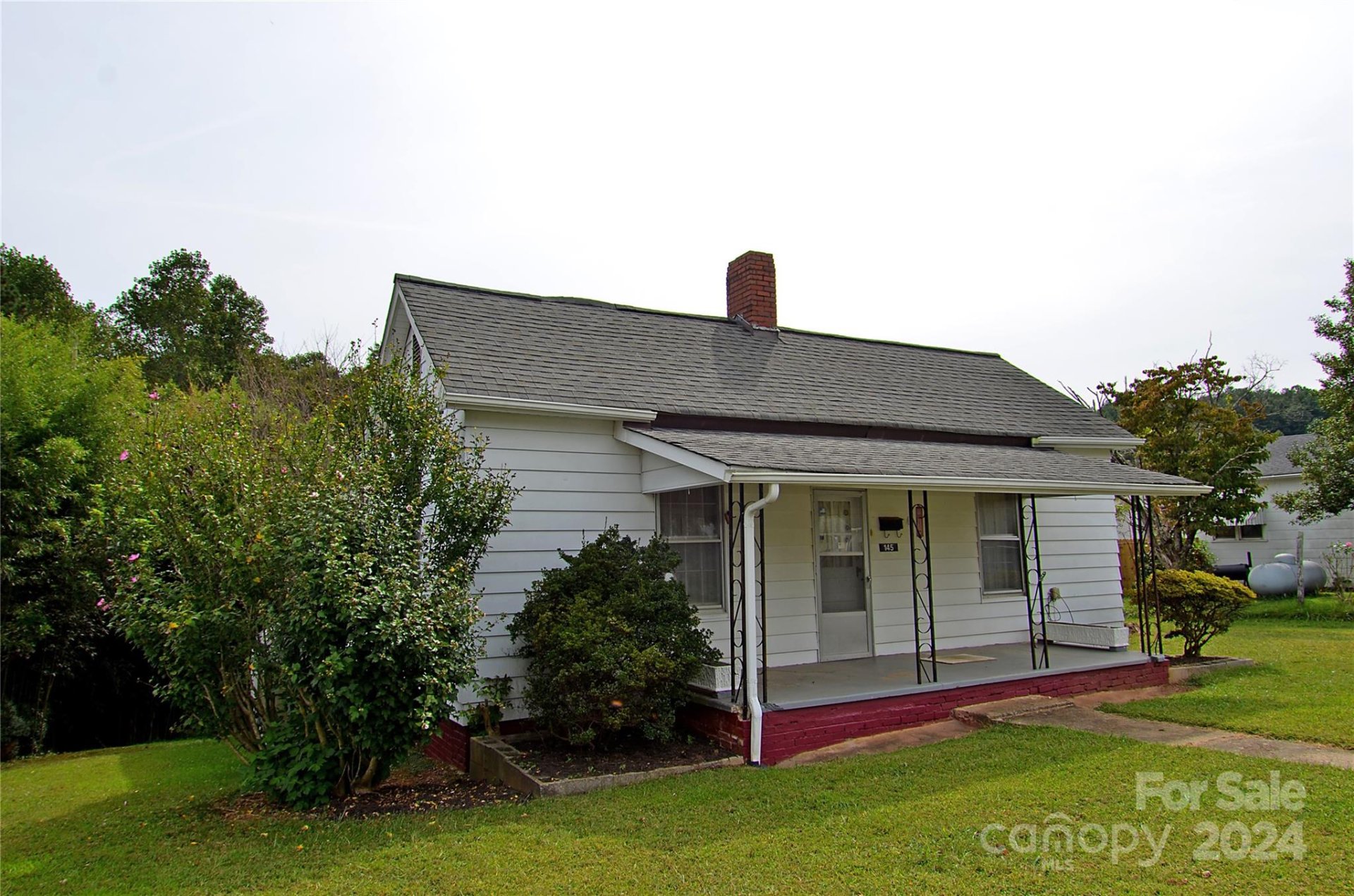 Property image 3 at 145 6th Em Street, Marion, NC 28752