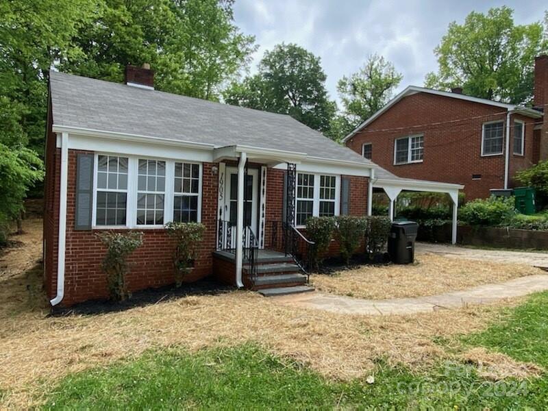 Property image 1 at 1905 Russell Avenue, Charlotte, NC 28216